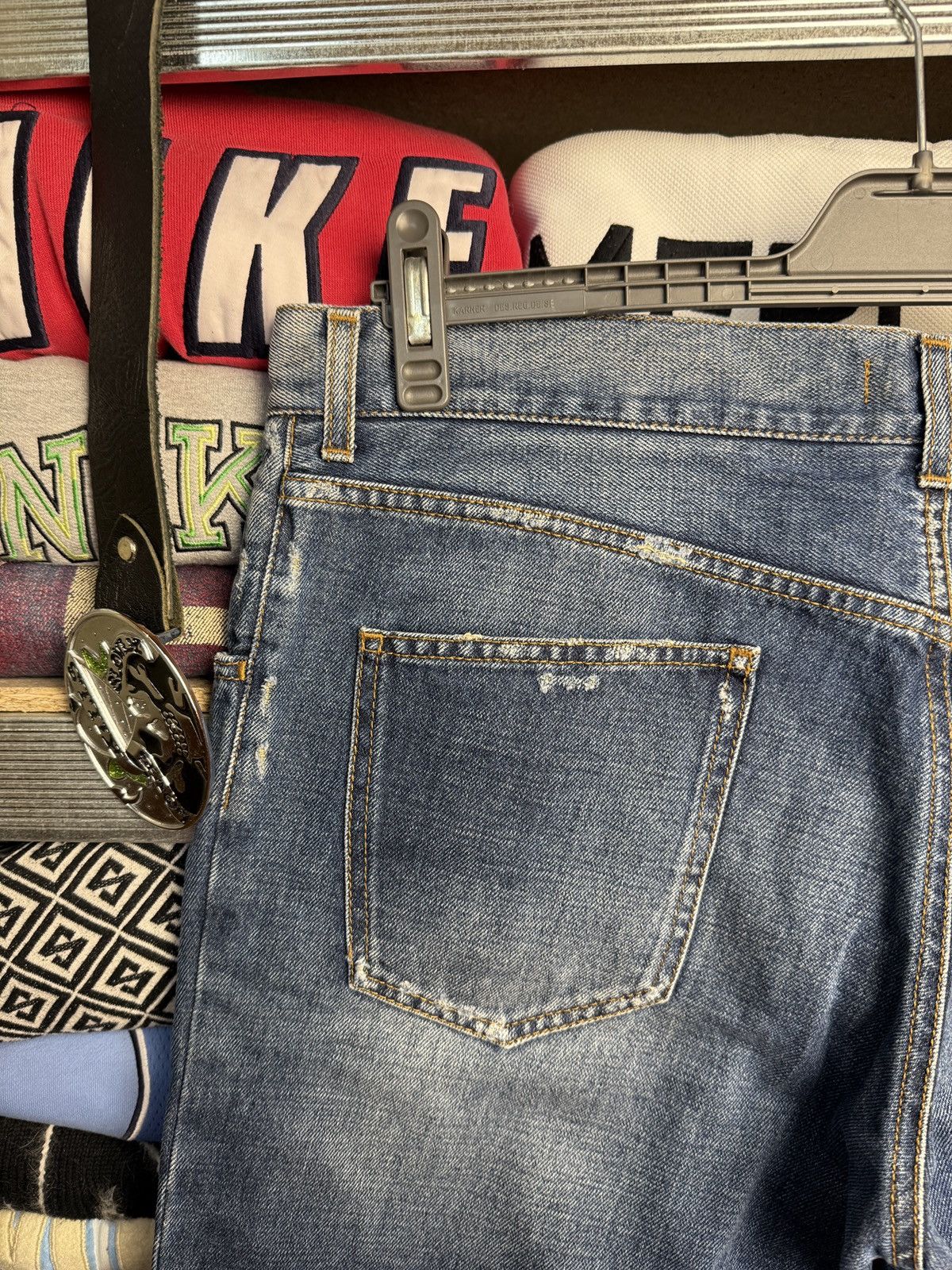 Dolce & Gabbana Dolce & Gabbana Vintage Metal Logo Denim Shorts Size US 36 / EU 52 - 9 Thumbnail