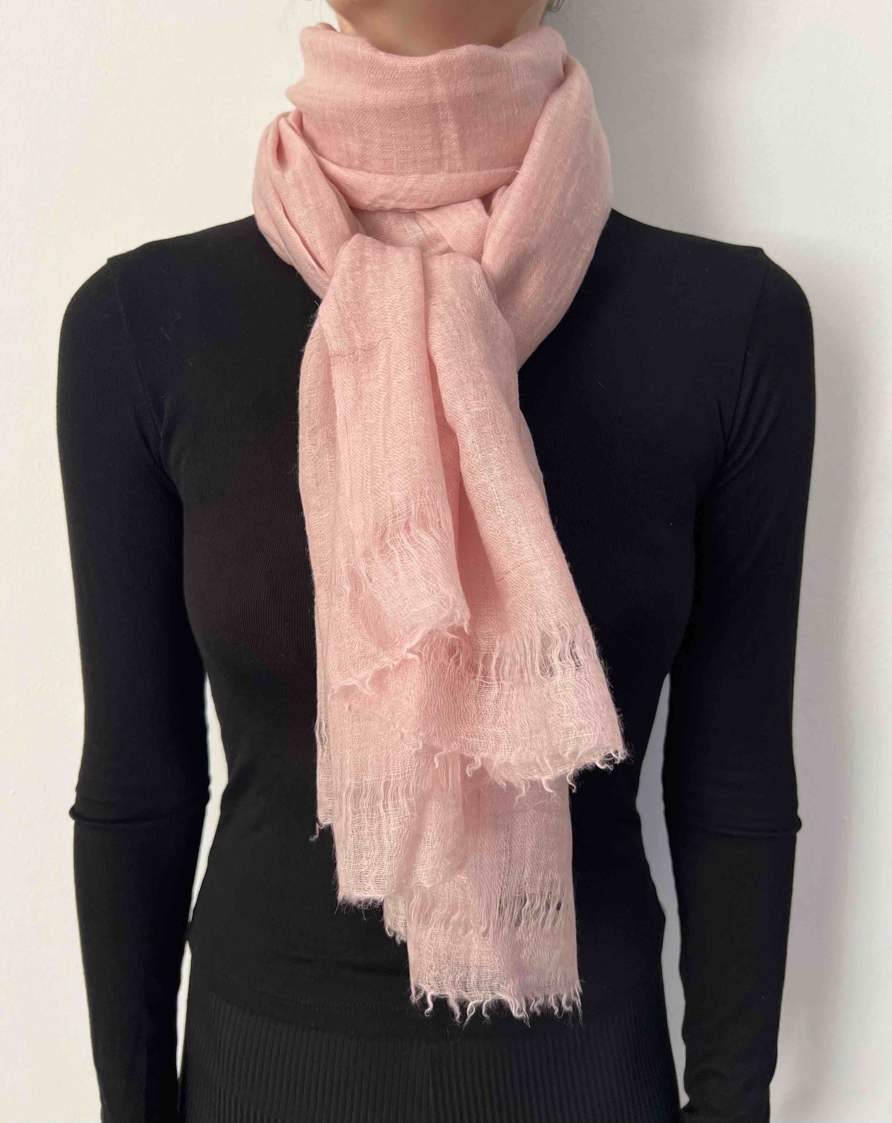 Designer Rajesh Pratap Singh Pale Pink Light Cashmere Scarf Size ONE SIZE - 1 Thumbnail