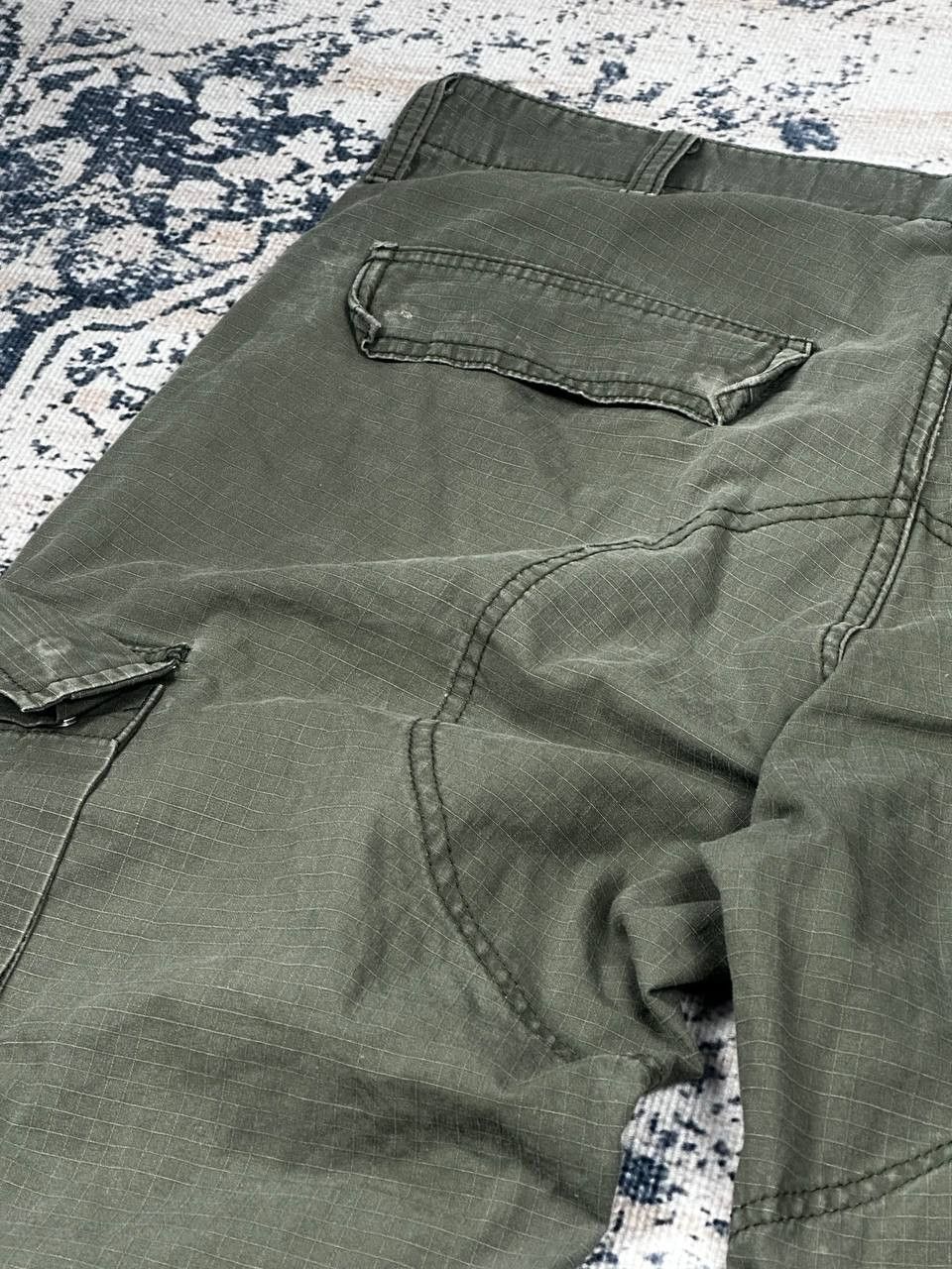Carhartt Vintage Carhartt Cargo Distressed Baggy Pants Size US 33 - 19 Thumbnail