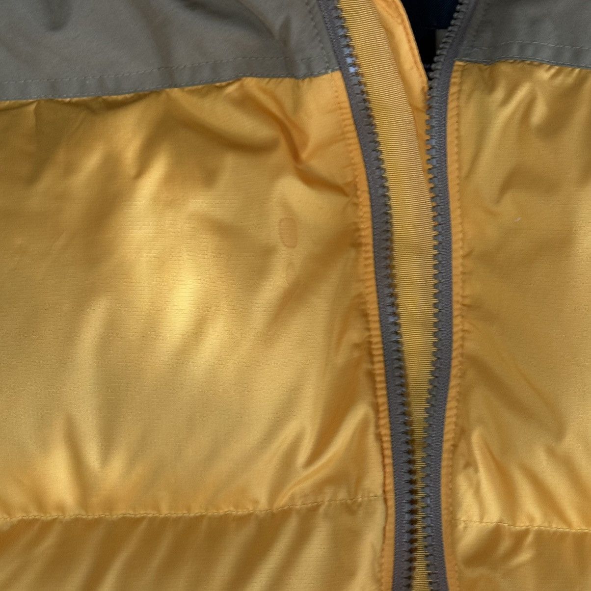 The North Face North Face 600 Yellow Puffer With Tan Shoulder Pads Size US M / EU 48-50 / 2 - 6 Thumbnail