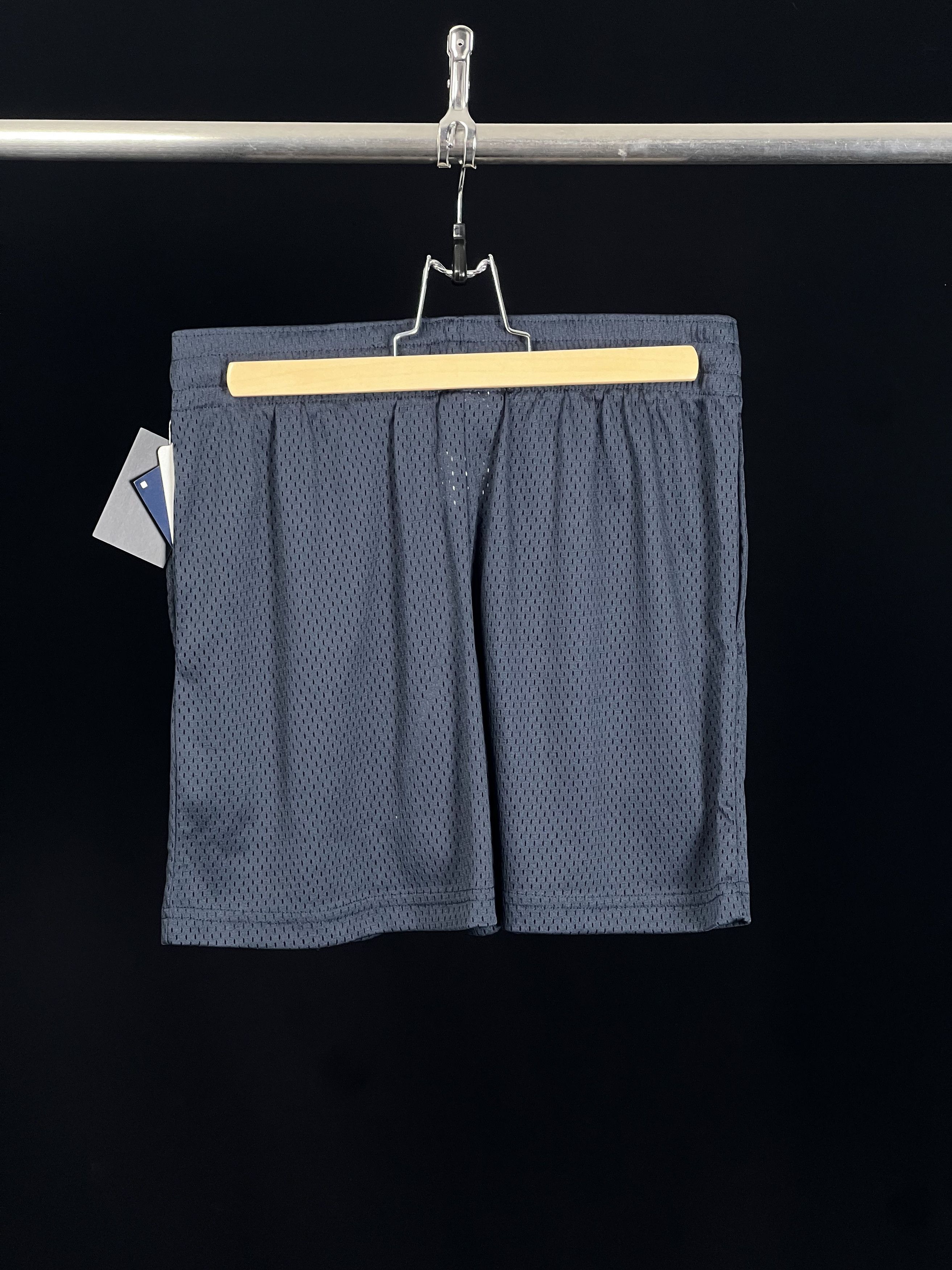 Eric Emanuel × New Era Brand New EE Basic Short Red Socks Boston Size S Size US 30 / EU 46 - 3 Thumbnail