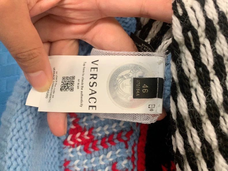 Versace Versace Wool sweater Size US M / EU 48-50 / 2 - 8 Thumbnail