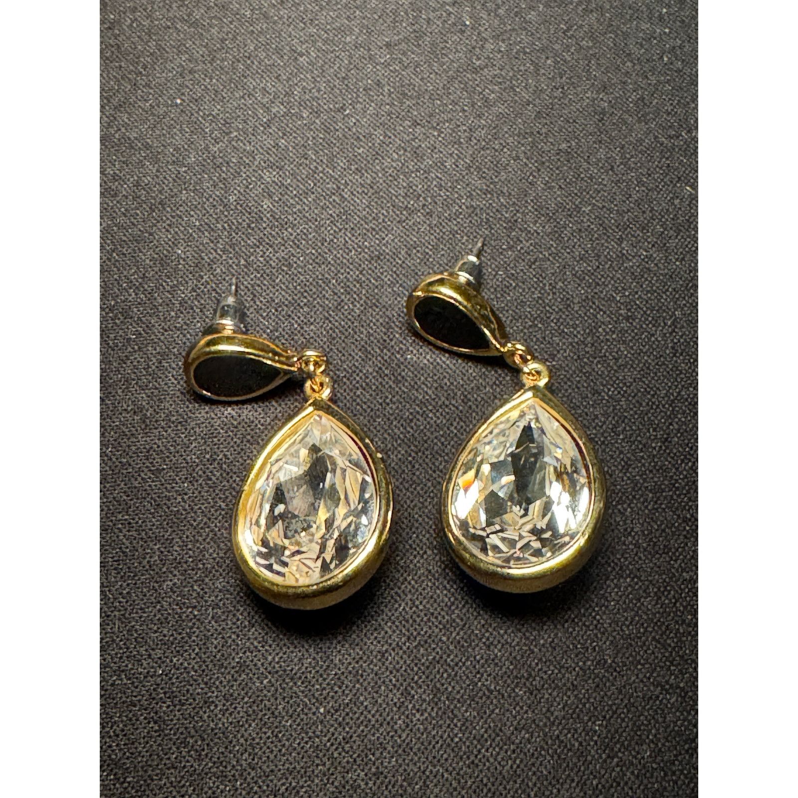 Other Vintage Trifari Statement Crystal Drop Earrings Size ONE SIZE - 2 Thumbnail
