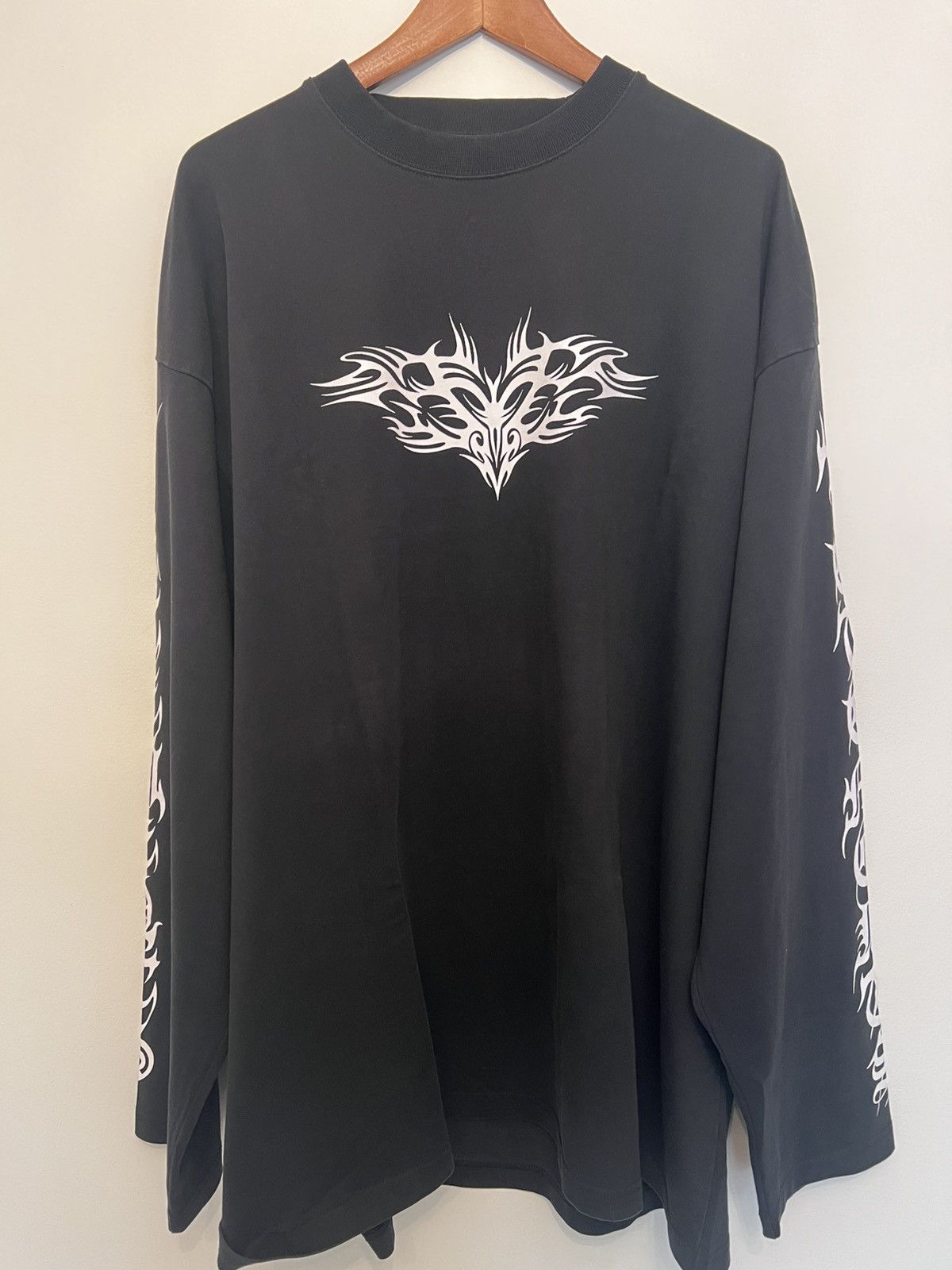 Vetements Vetements Gothic Gradient Long Sleeve | Grailed