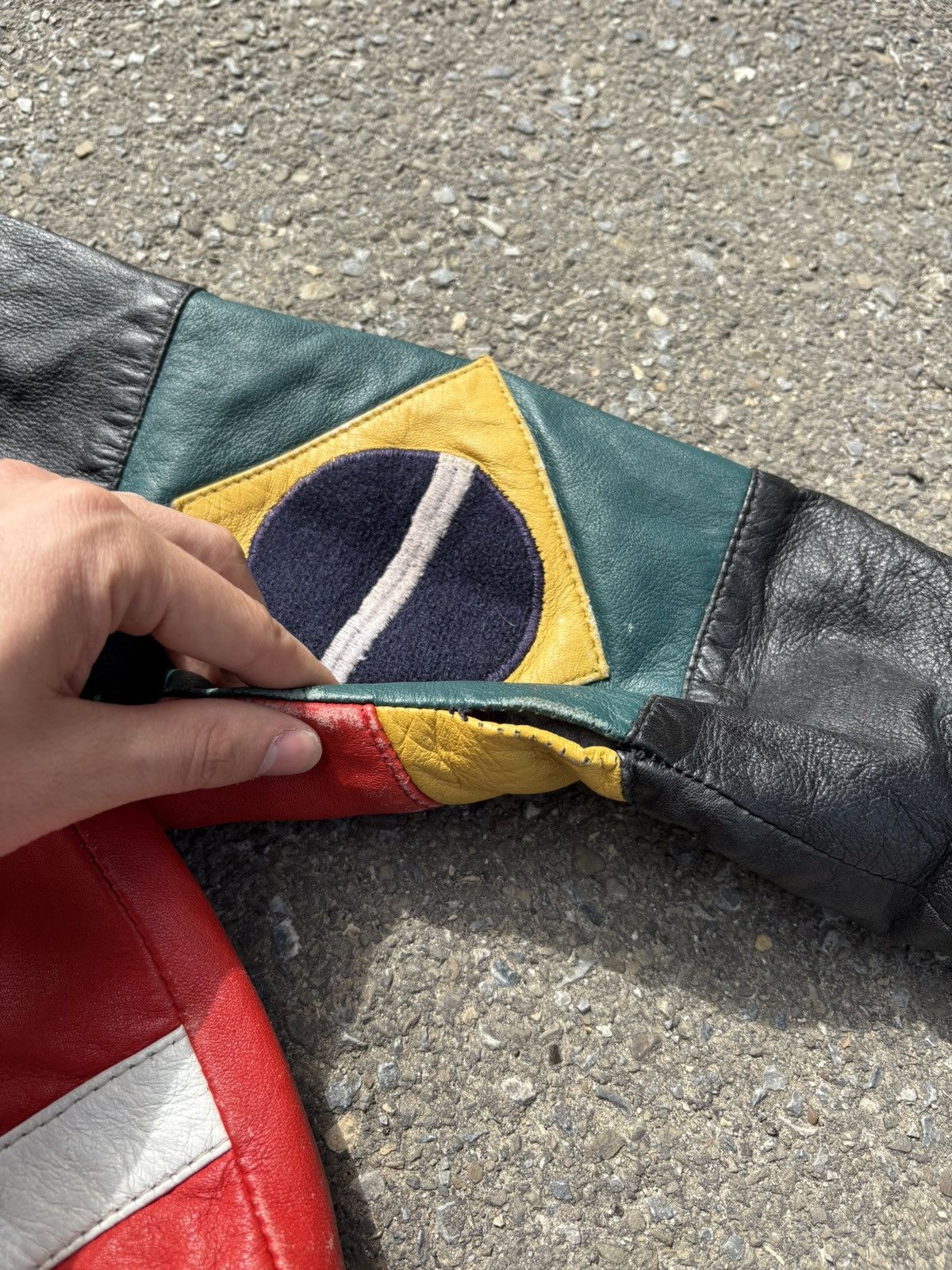 Vintage Vintage 80s Multi-Flag Leather Bomber Jacket by Akaso Size US M / EU 48-50 / 2 - 13 Thumbnail