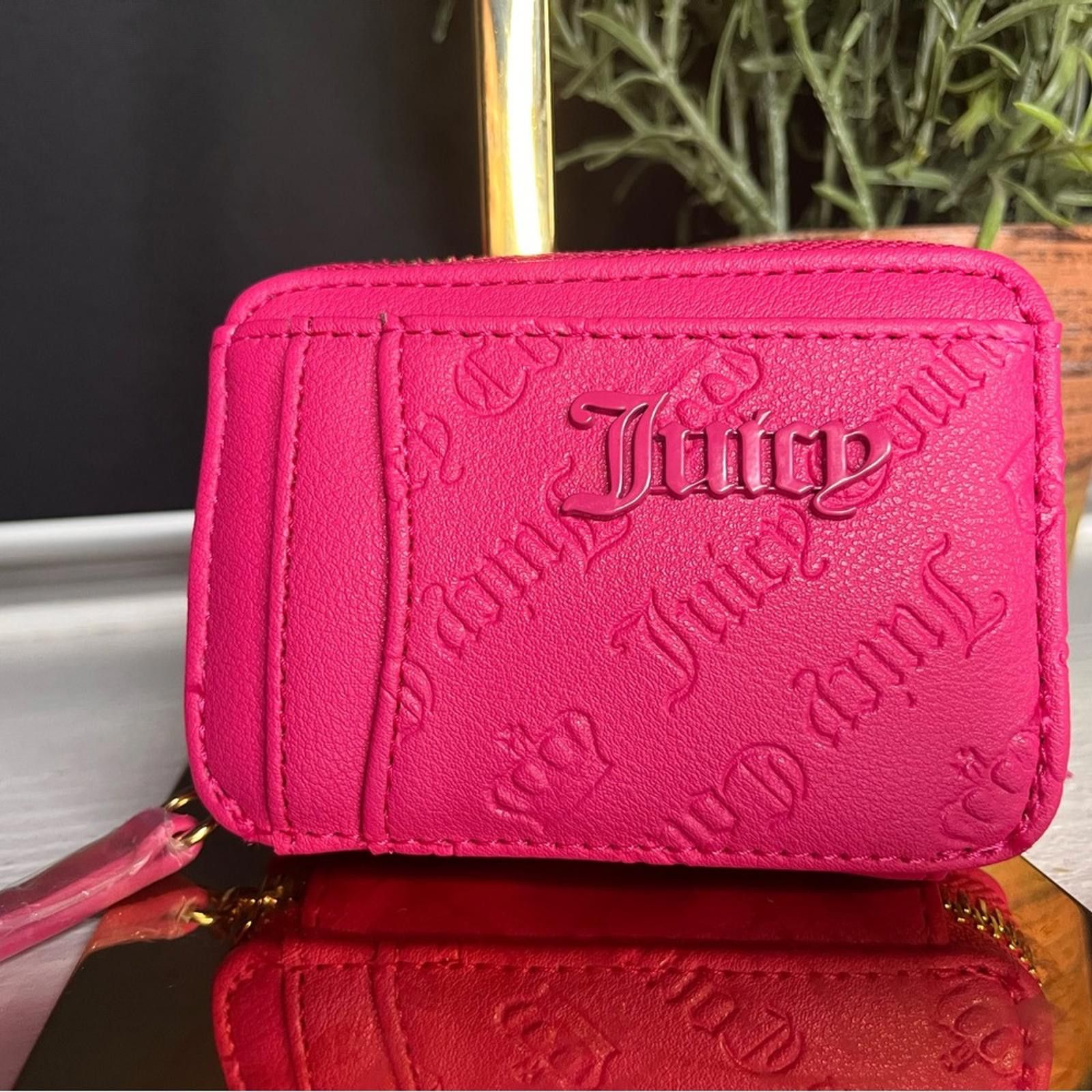 Juicy Couture Jeans Juicy Couture Three Piece Done Bag, Wristlet And Wallet NWT Size ONE SIZE - 6 Thumbnail