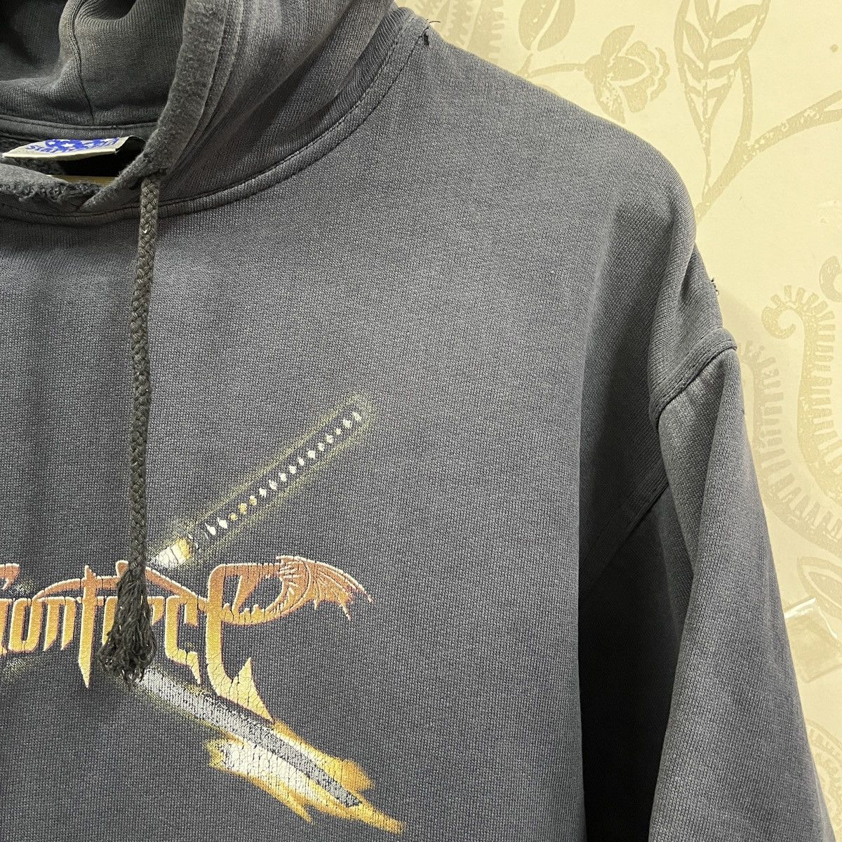 Band Tees DragonForce Thrashed Metal Rock Band Hoodies Size US L / EU 52-54 / 3 - 13 Thumbnail
