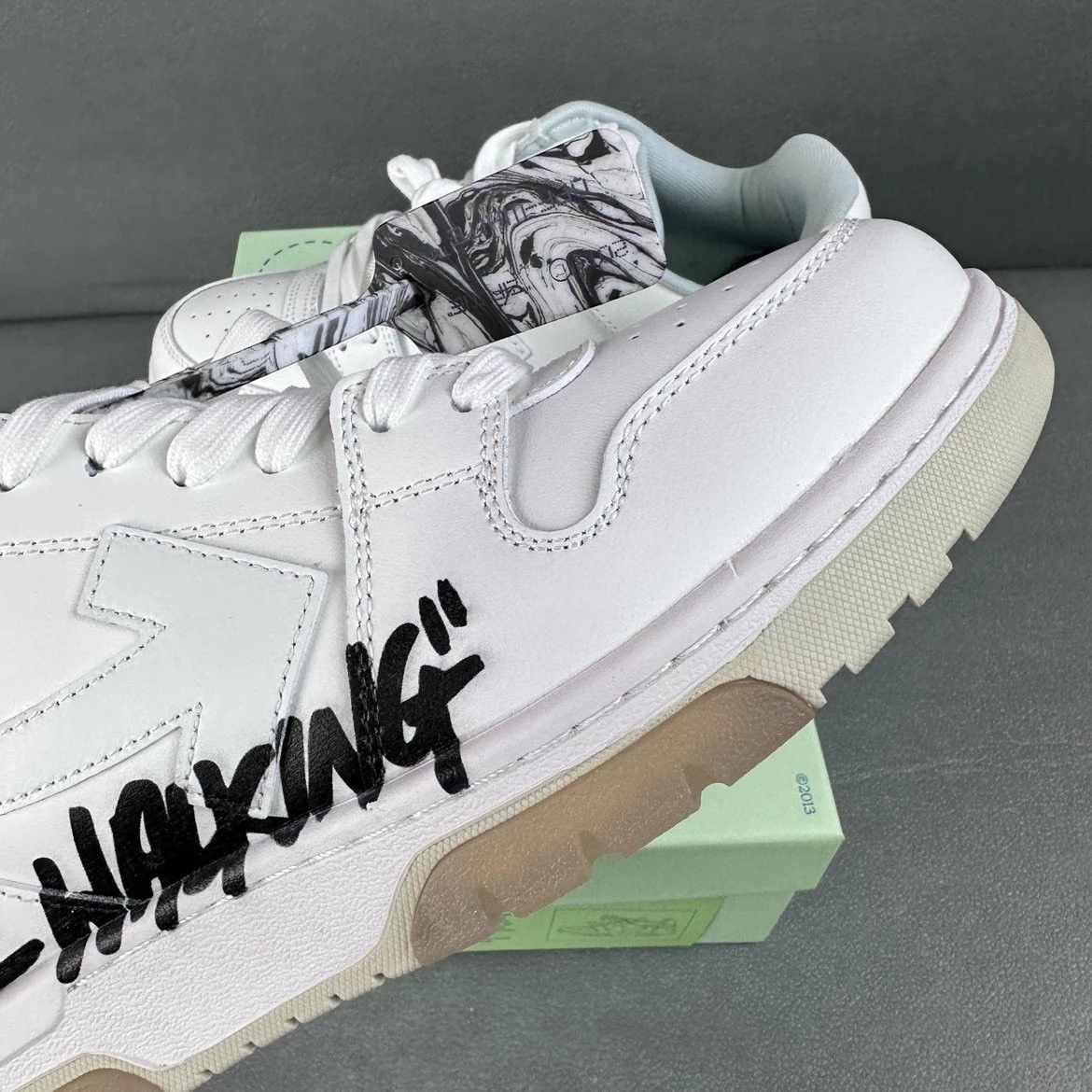 Off-White Off-White Out Of Office “For Walking” Sneakers Size US 8.5 / EU 41-42 - 3 Thumbnail