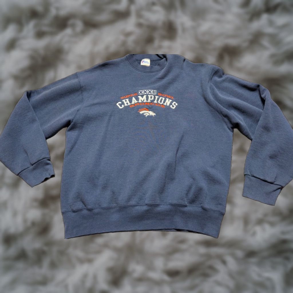 Pro Player VINTAGE Denver Broncos Pro Player Sweatshirt Mens XL Blue NFL Pullover Crew Neck Long Sleeve Size US XL / EU 56 / 4 - 1 Thumbnail