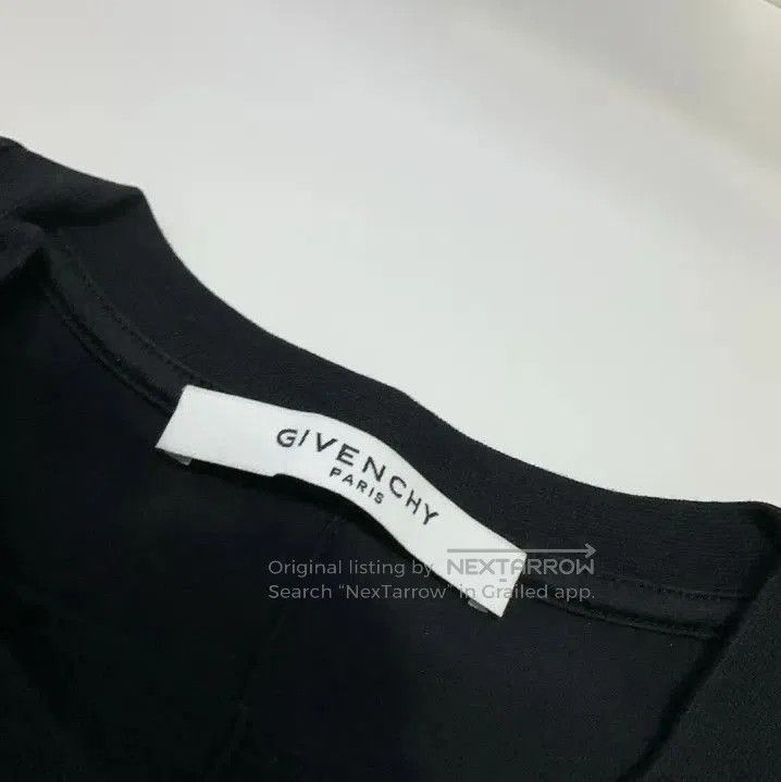 Givenchy Givenchy Round Neck Printed Short Sleeve T-Shirt. Size US M / EU 48-50 / 2 - 4 Thumbnail