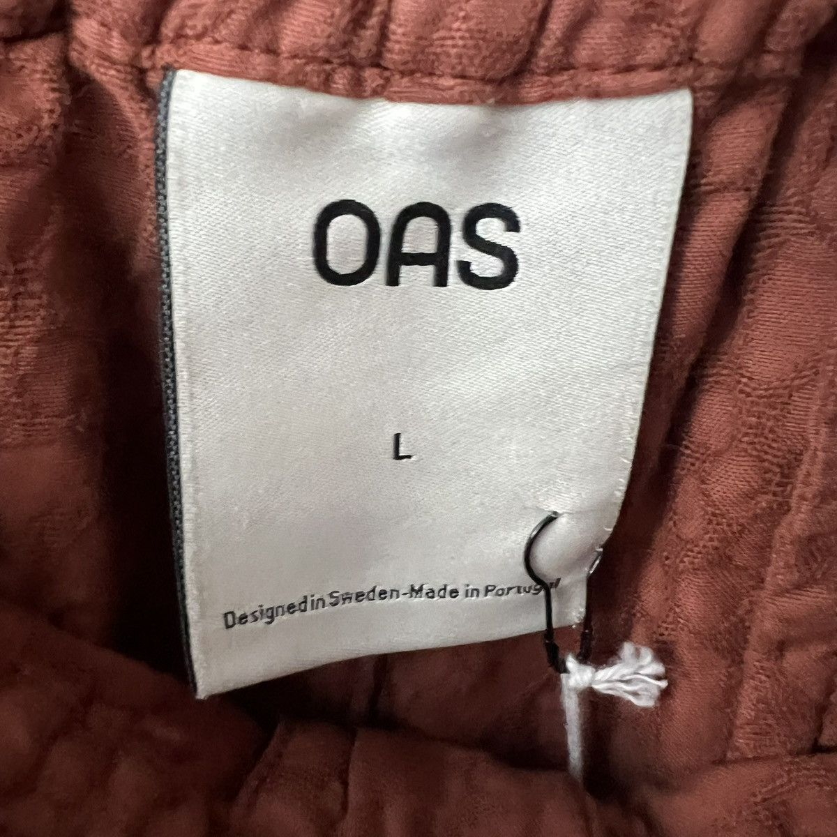 OAS Brown OAS shorts, relaxed fit Size US 42 / EU 58 - 2 Thumbnail