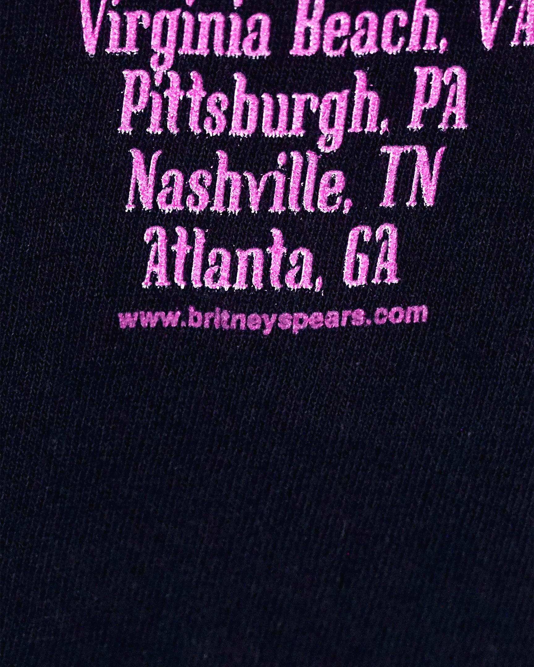 Vintage Vintage 2000 Britney Spears Oops I Did It Again Tour Shirt L Size US L / EU 52-54 / 3 - 12 Thumbnail