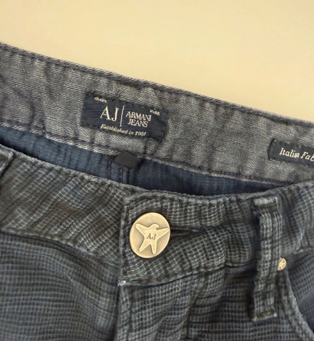 Armani Armani Jeans 10 men Size US 40 / EU 56 - 3 Thumbnail