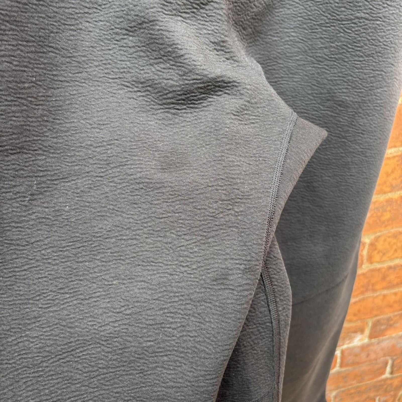 Lululemon lululemon joggers mens large sweatpants Size US 34 / EU 50 - 6 Thumbnail