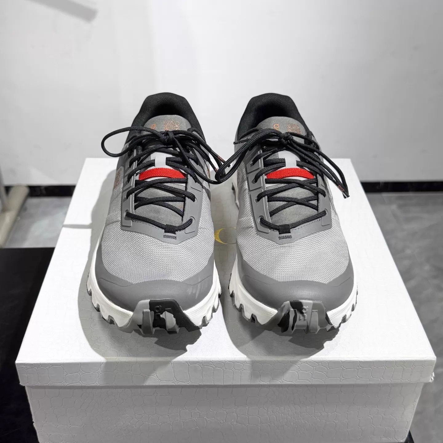 Loewe LOEWE x On Running Sneakers Gray 99 New Size 41 Size US 8 / EU 41 - 2 Thumbnail