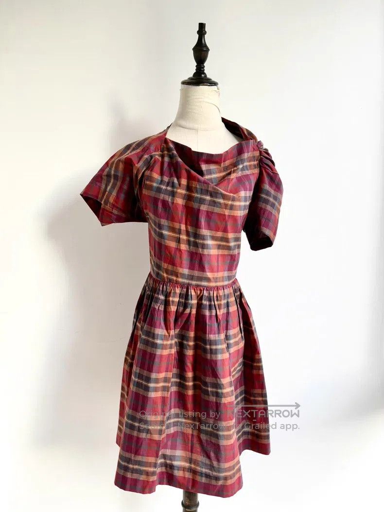 Vivienne Westwood Vivienne Westwood Vintage Red Plaid Witch Irregular Cut Dr Size M / US 6-8 / IT 42-44 - 1 Thumbnail