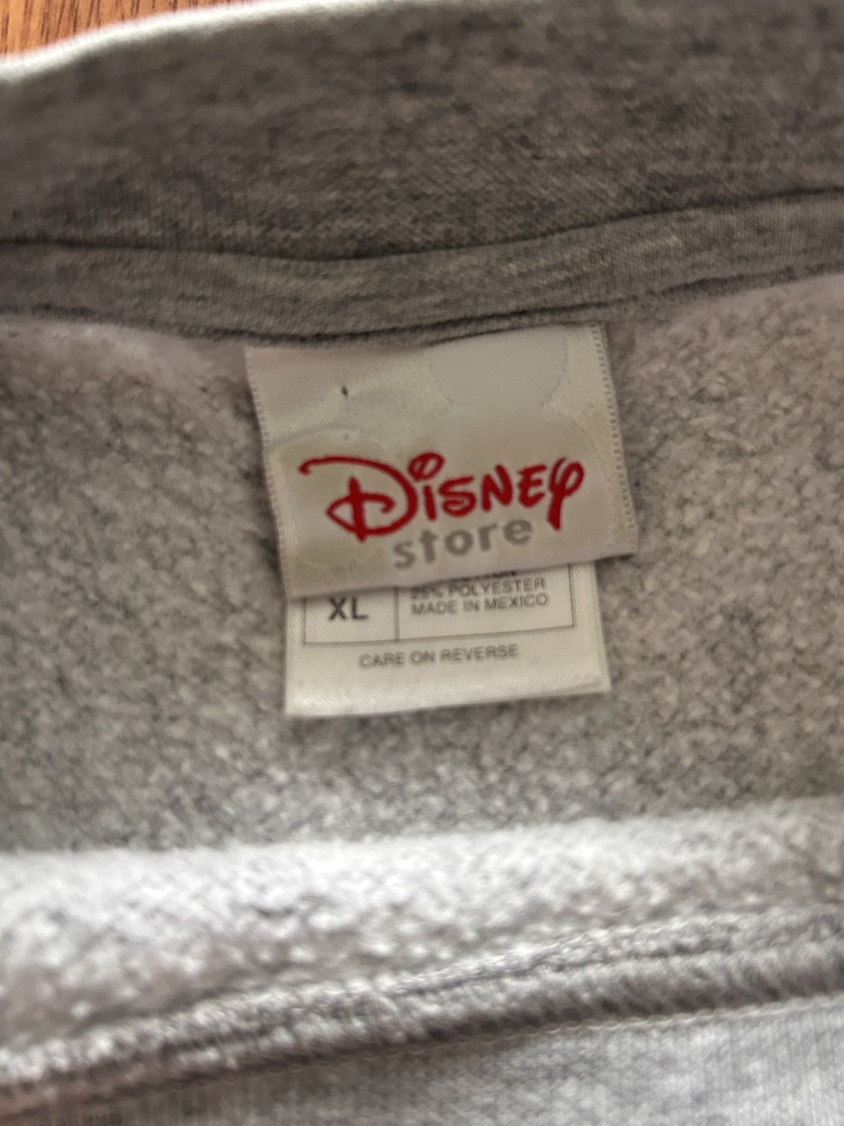 Disney Y2K Disney Tag Grumpy Cozy Gray Streetwear Crewneck Size US XL / EU 56 / 4 - 4 Thumbnail