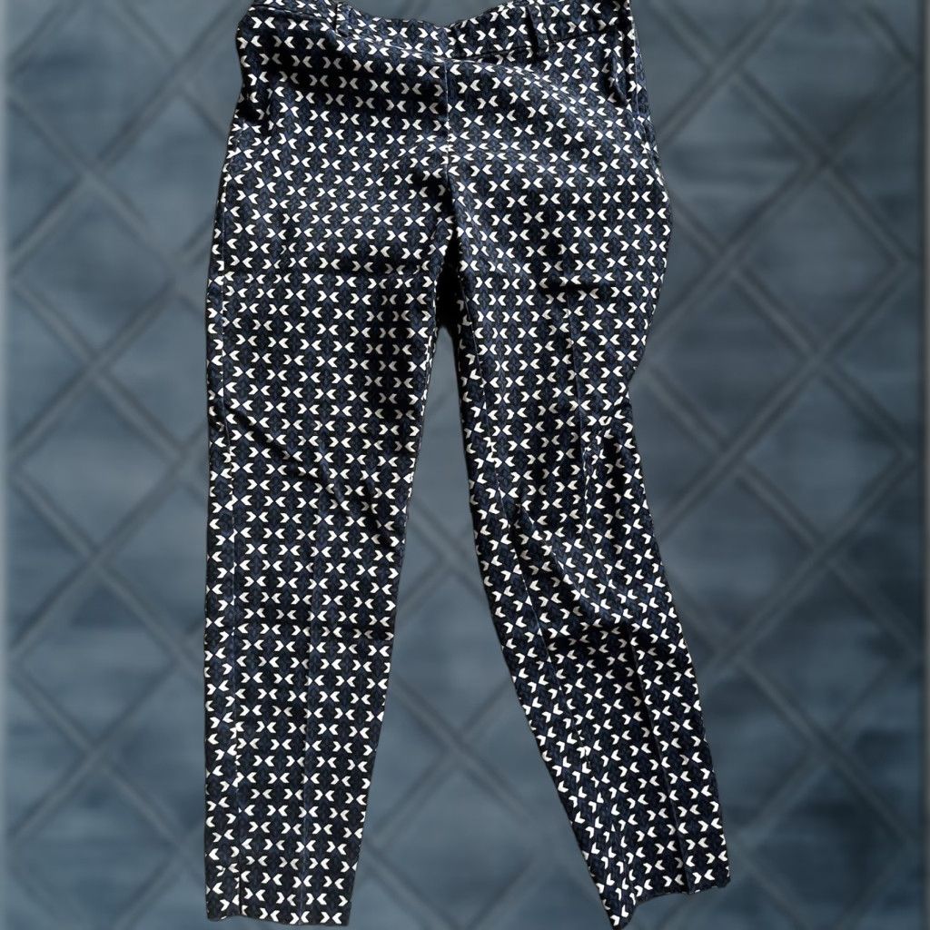 H&M H&M Women's Blue Graphic Pants Size 8 Regular Dress Pants Women Blue 8 Size 30" / US 8 / IT 44 - 1 Thumbnail