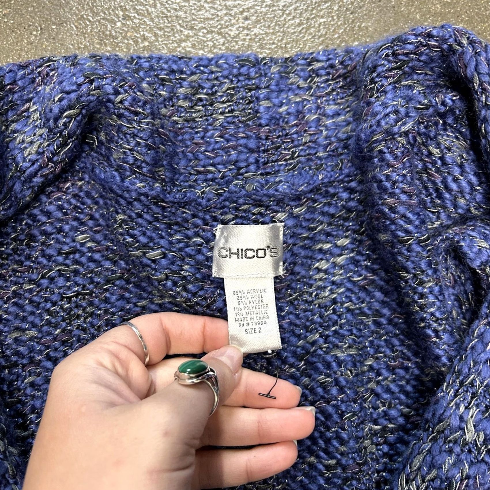 Vintage Chico's Chicos Sweater Vest Womens Size 2 Blue Knit V-Neck Shawl Collar Button Front Pocket Knit Vest Womens 2 Blue Size XS / US 0-2 / IT 36-38 - 3 Thumbnail