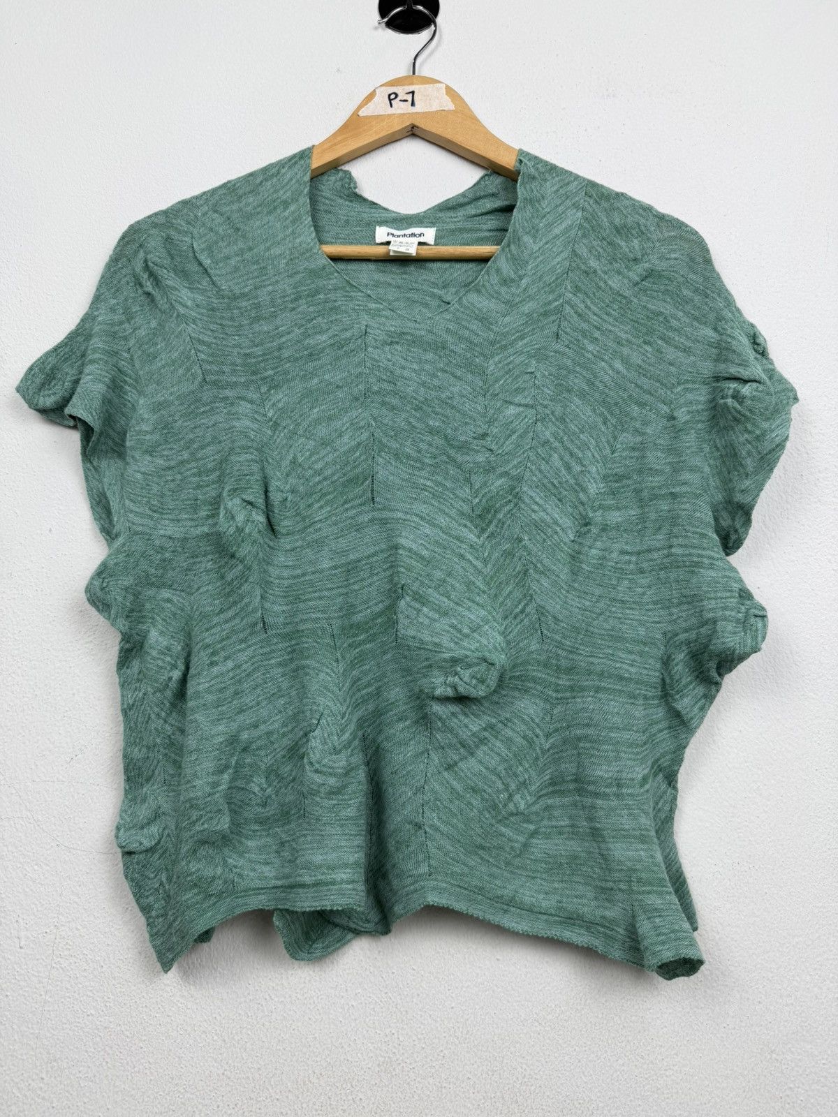 Issey Miyake Plantation Issey Miyake 3D Textured "Leaf" Knit Top Size M / US 6-8 / IT 42-44 - 2 Thumbnail