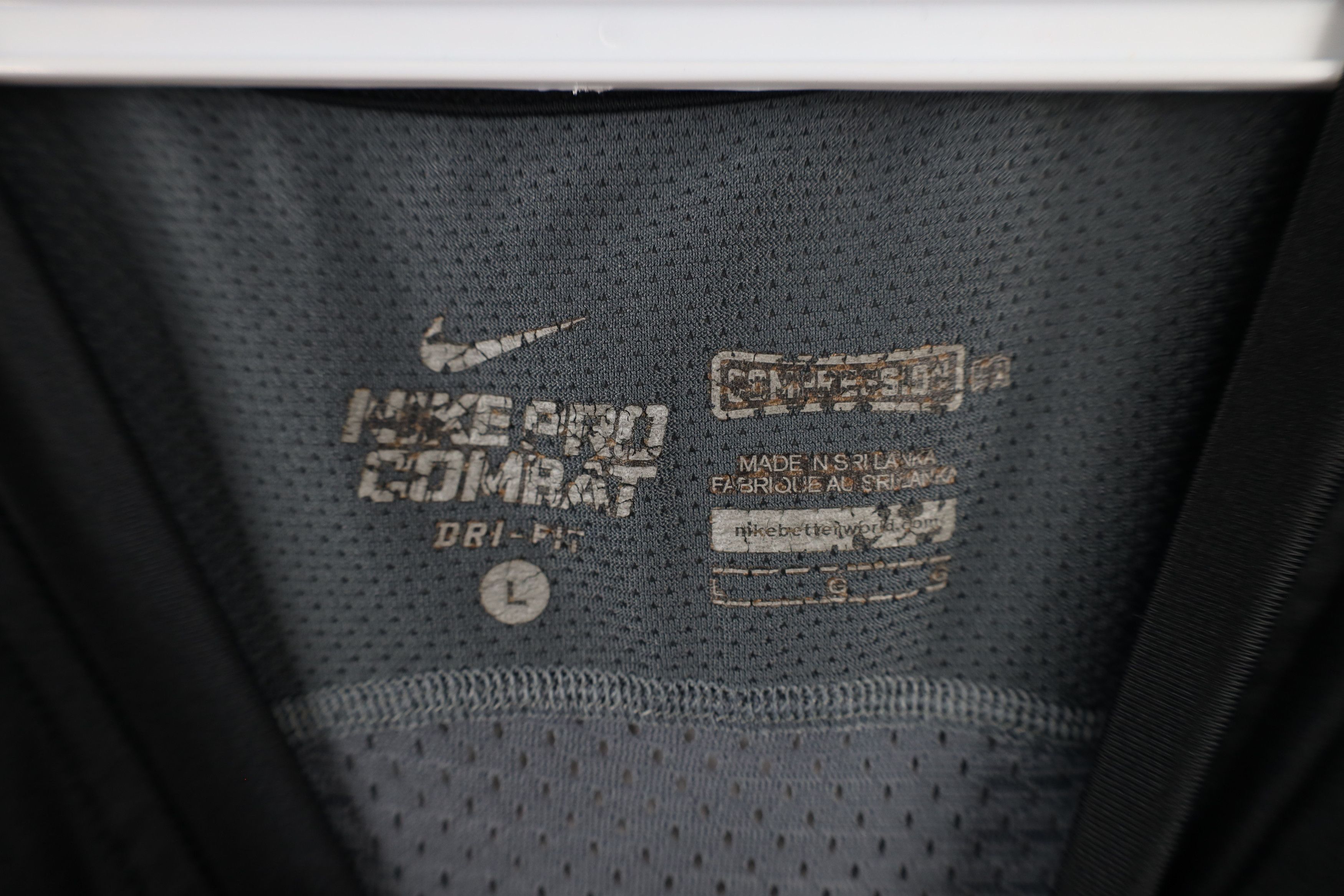 Nike × Vintage Nike Pro Combat Compression Training Sleeveless T-Shirt Size US L / EU 52-54 / 3 - 8 Thumbnail