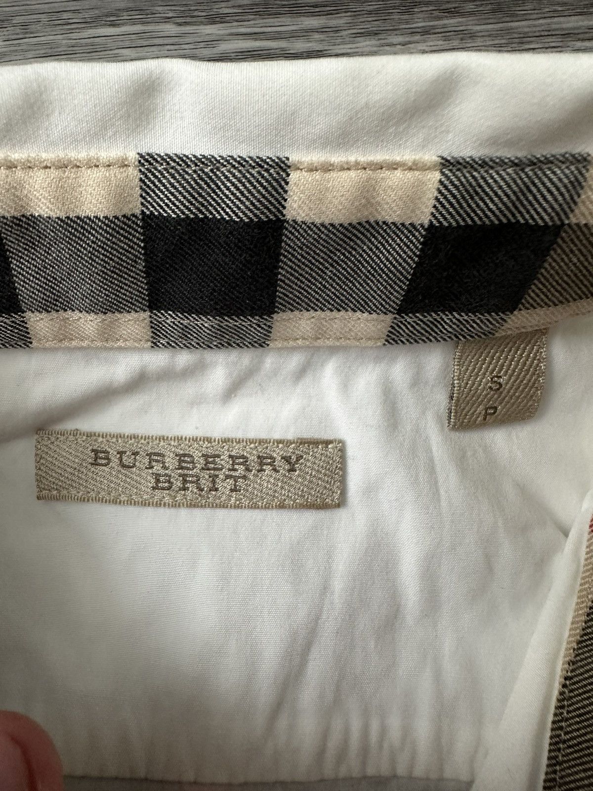 Burberry Burberry Brit White Shirt Button Ups Nova check hype Size US S / EU 44-46 / 1 - 5 Thumbnail
