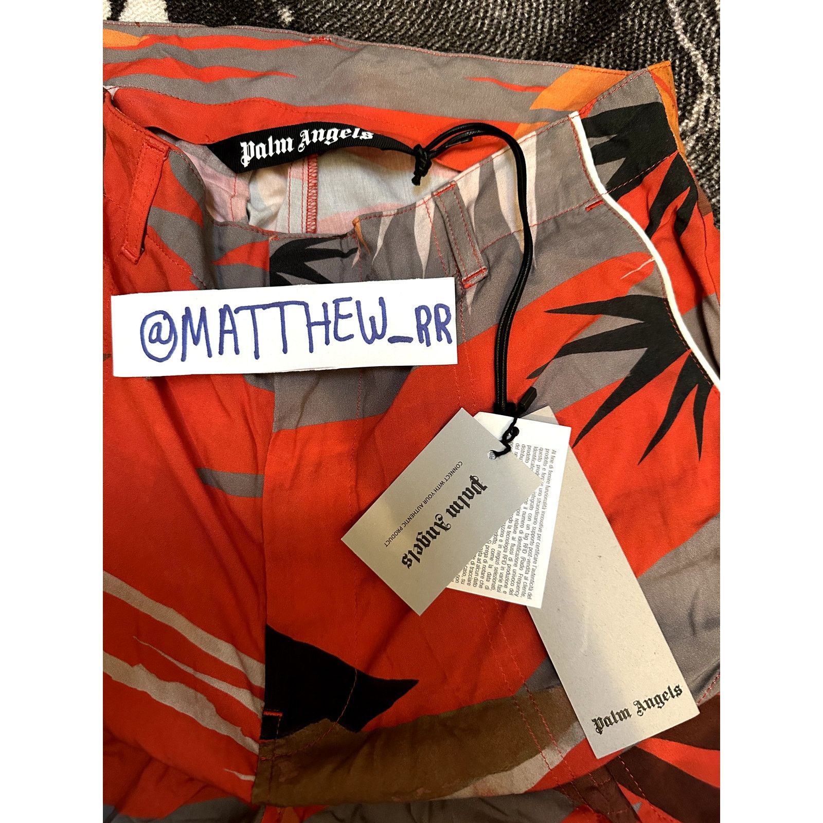 Palm Angels Palm Angels Hawaii graphic-print cargo shorts Size US 30 / EU 46 - 5 Thumbnail