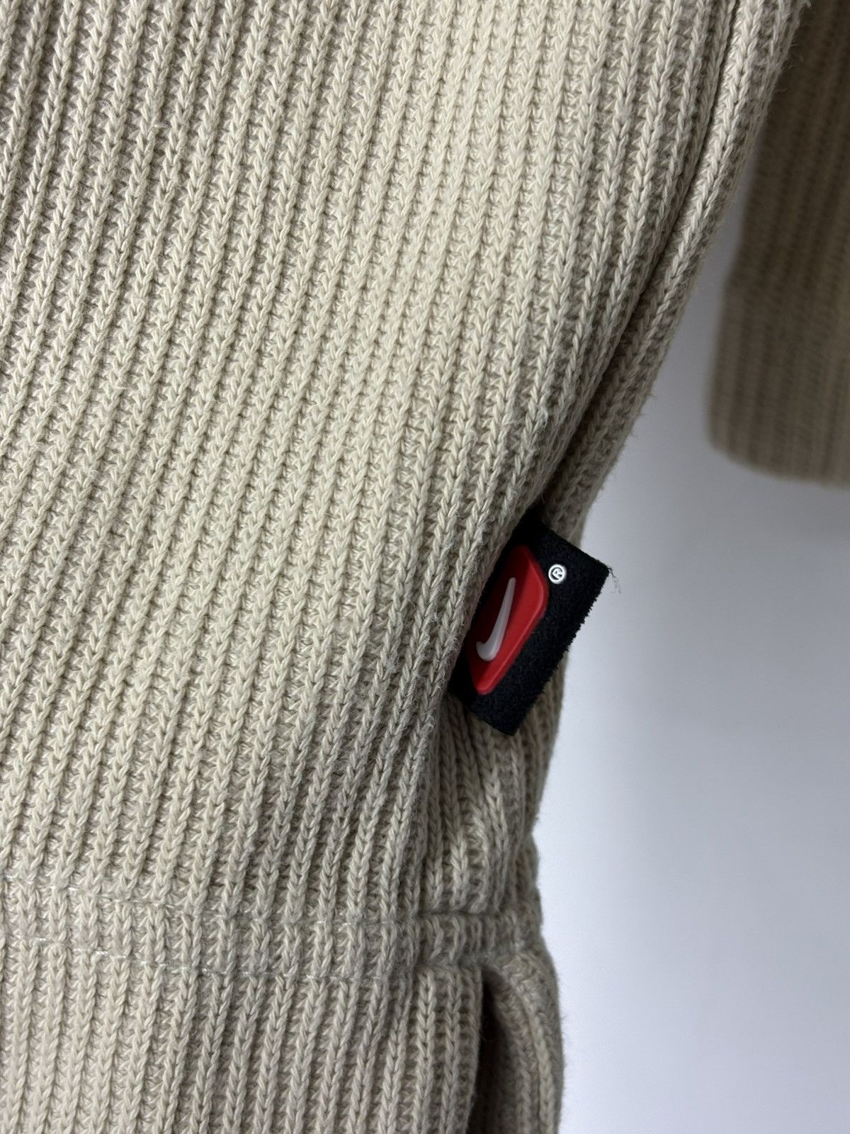 Nike Vintage Y2K Nike Drill Athletic Ribbed Sweatshirt Swoosh Size US L / EU 52-54 / 3 - 11 Thumbnail