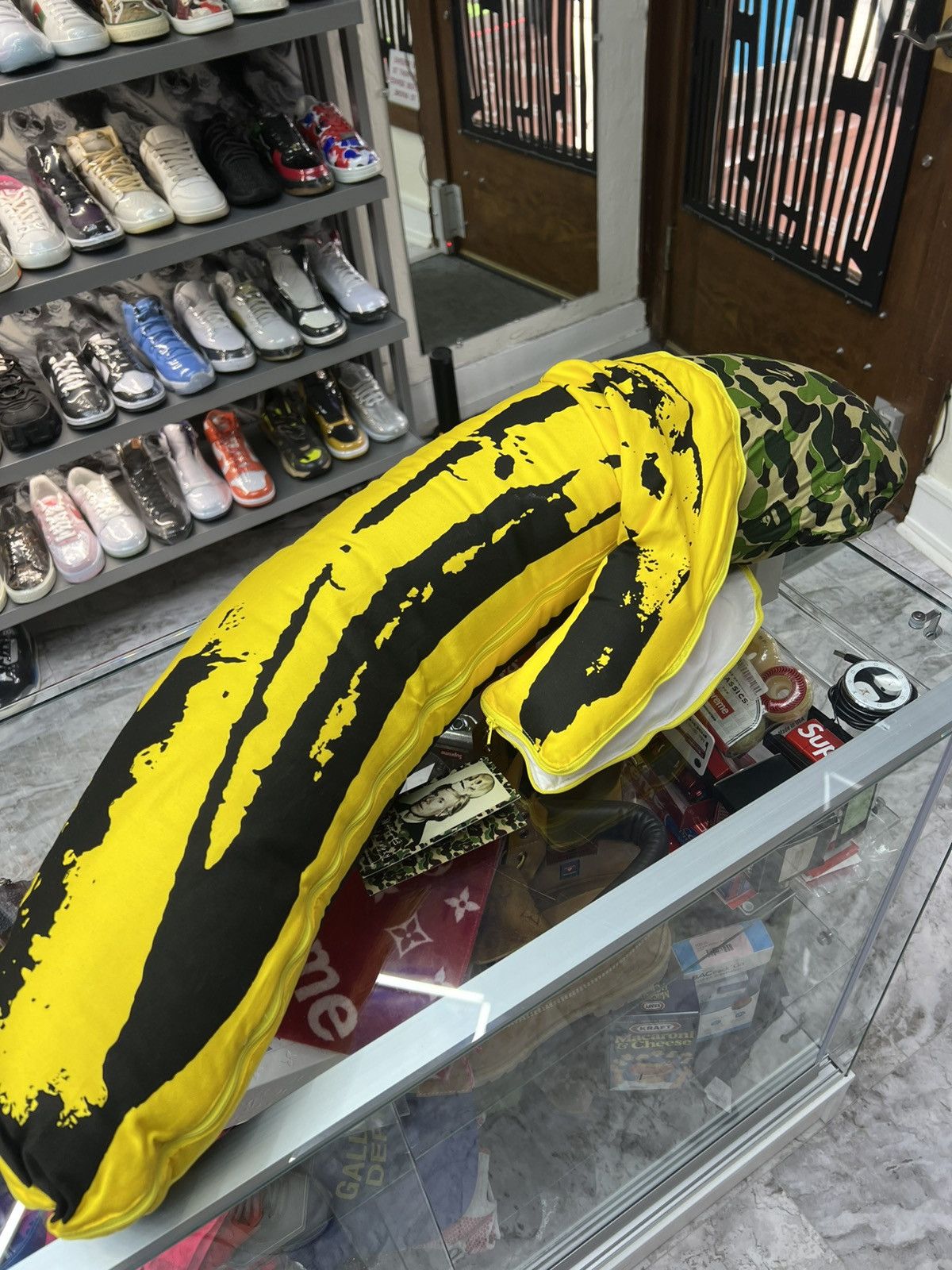 Bape BAPE x Medicom Toy x Andy Warhol Banana Cushion Size ONE SIZE - 3 Thumbnail