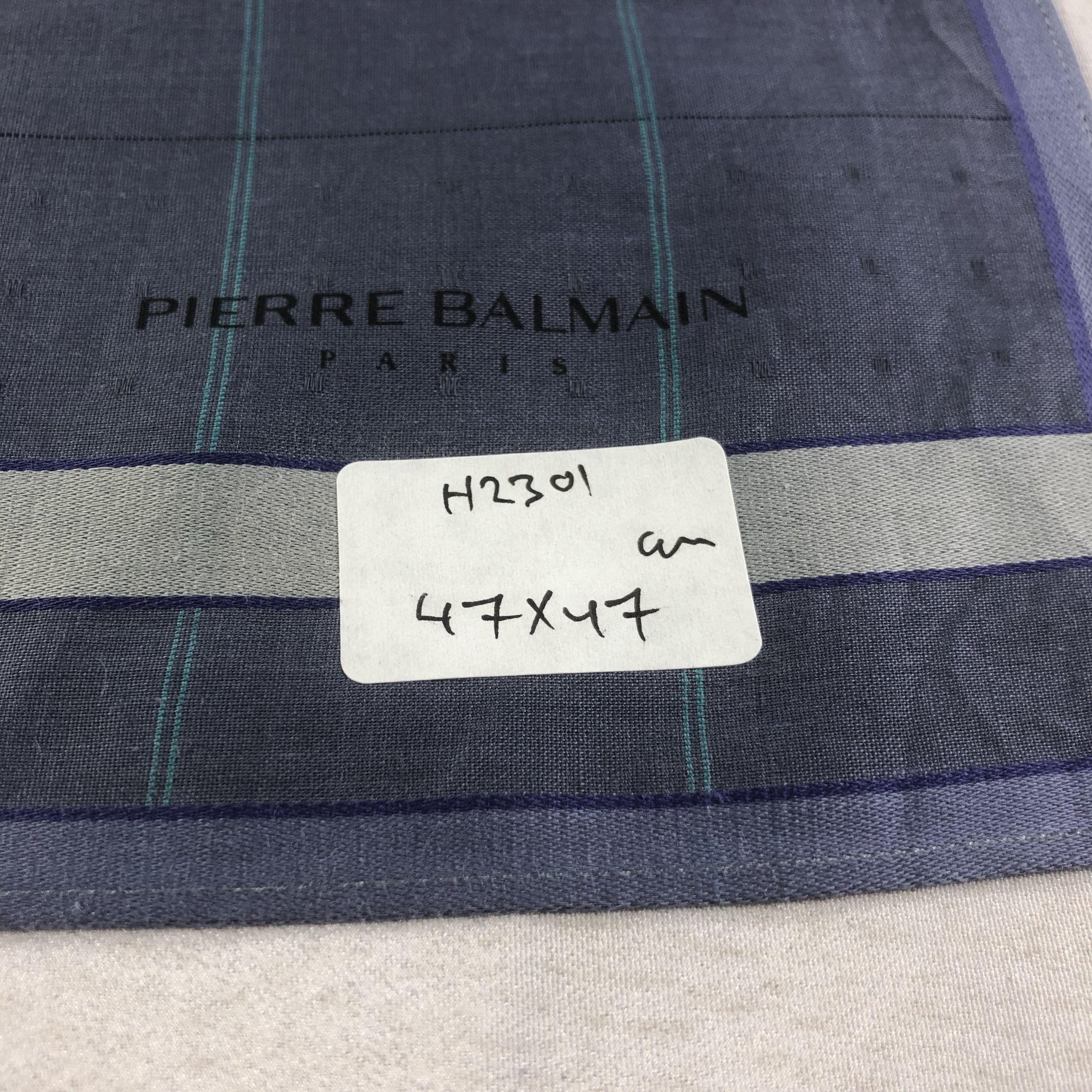 Pierre Balmain × Vintage Pierre Balmain Handkerchief Neckerchief Bandana H2301 Size ONE SIZE - 5 Thumbnail