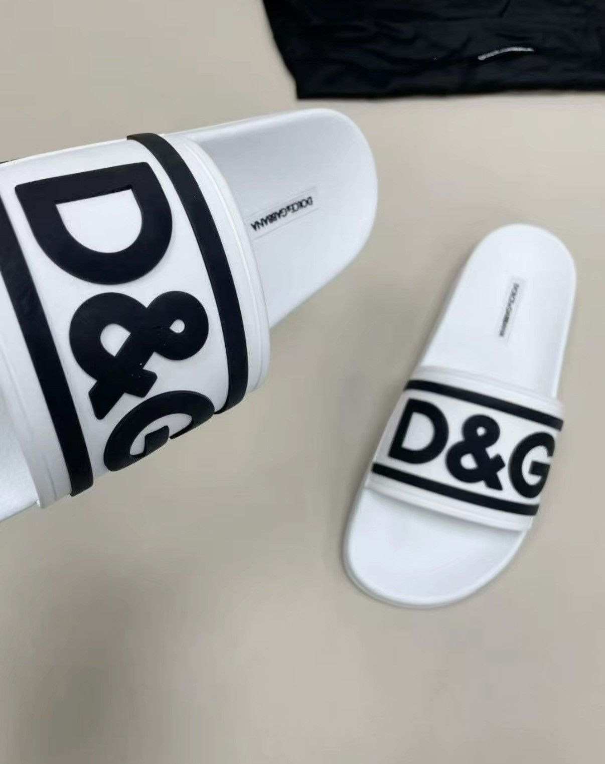Dolce & Gabbana Dolce & Gabbana Slides J30 Size US 8.5 / EU 41-42 - 4 Thumbnail