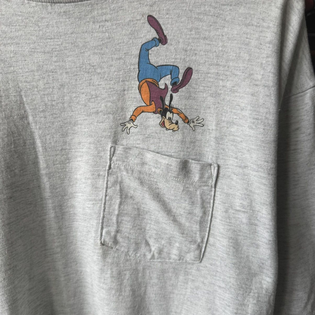 Disney Vintage 90s Disney Designs Goofy T-shirt Size US XL / EU 56 / 4 - 5 Thumbnail