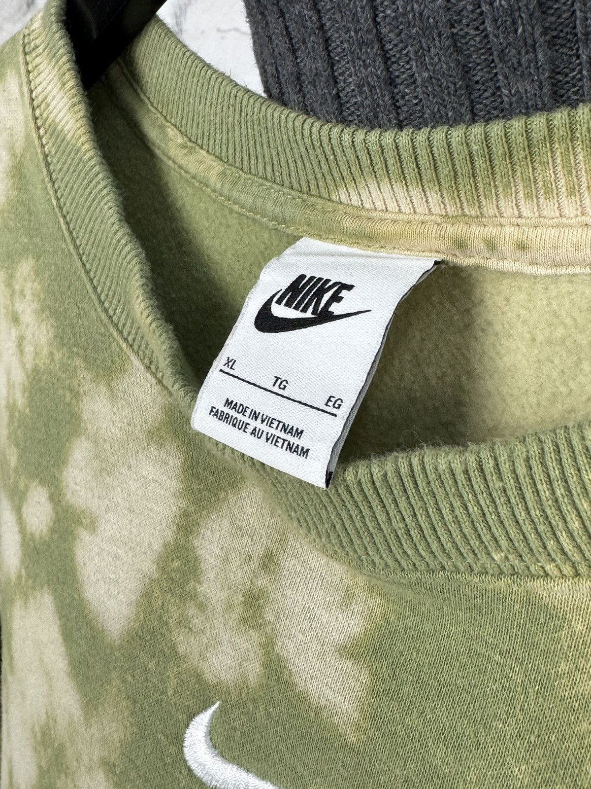 Nike Nike Center Swoosh Custom Sweatshirt Size L - XL Size US XL / EU 56 / 4 - 8 Thumbnail