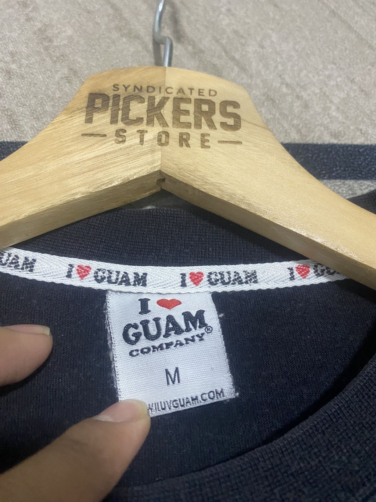 Other I love Guam tee spell out big logo Medium Size US M / EU 48-50 / 2 - 3 Thumbnail