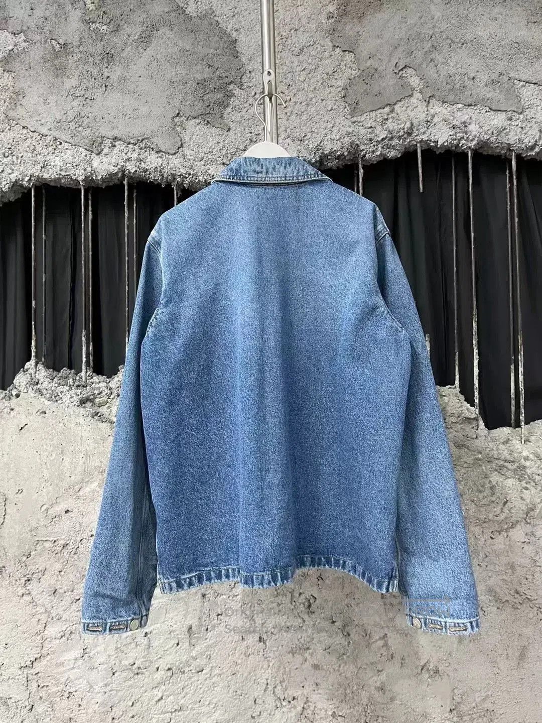 Loewe Loewe Patchwork Leather Cutout Logo Denim Jacket. Size XS / US 0-2 / IT 36-38 - 2 Thumbnail