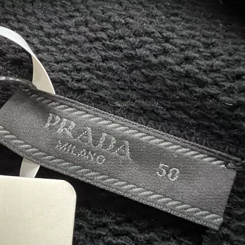 Prada Prada Black front logo printed knitted hoodie 2502-Nextarro Size US M / EU 48-50 / 2 - 4 Thumbnail