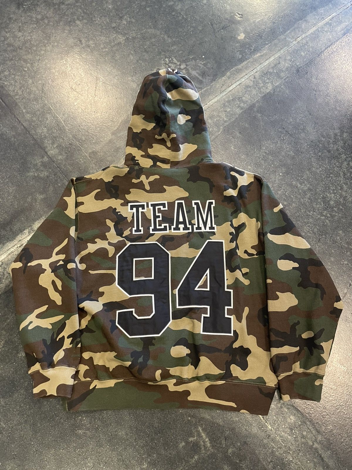 Supreme Supreme Team 94 Hoodie Woodland | Grailed