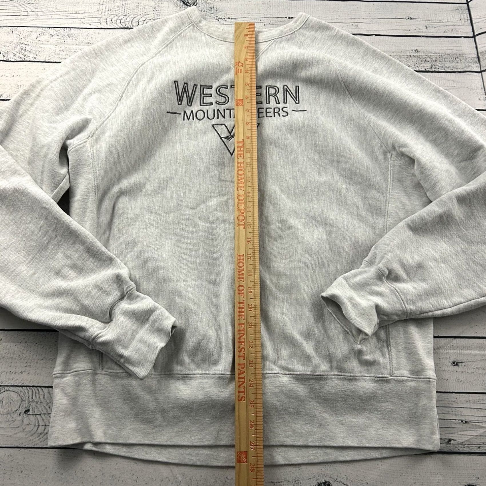 Champion Champion Reverse Weave Western Mountaineers Crewneck Sweatshirt Men's M Gray Pullover Reversible Sweatshirt Mens Western 90s Theme Size US M / EU 48-50 / 2 - 2 Thumbnail