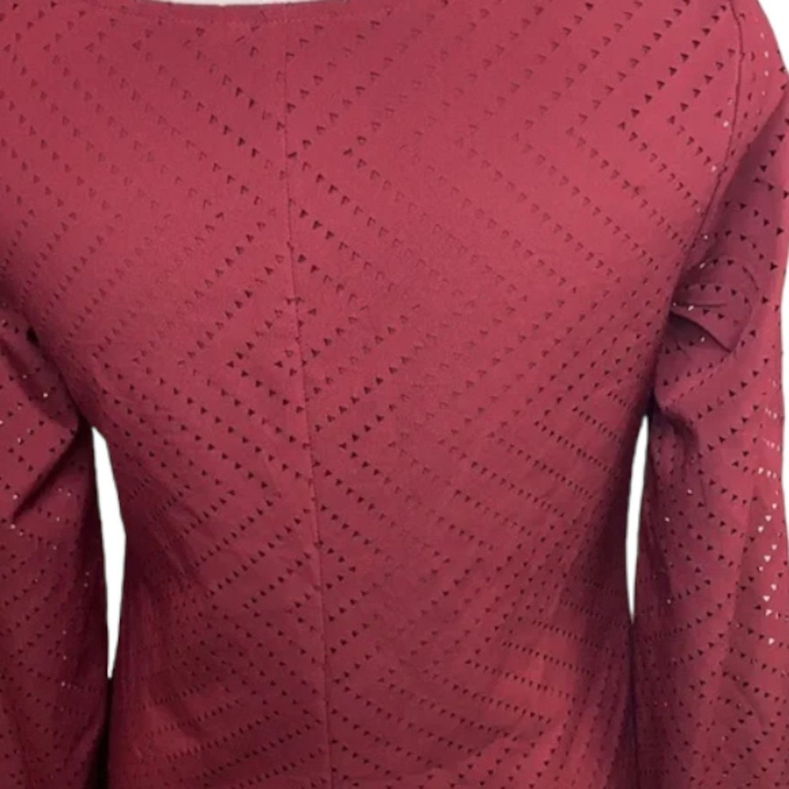 Other Candie's Burgandy Laser-Cut Split-Sleeve Mini Shift Dress, S Size S / US 4 / IT 40 - 6 Thumbnail