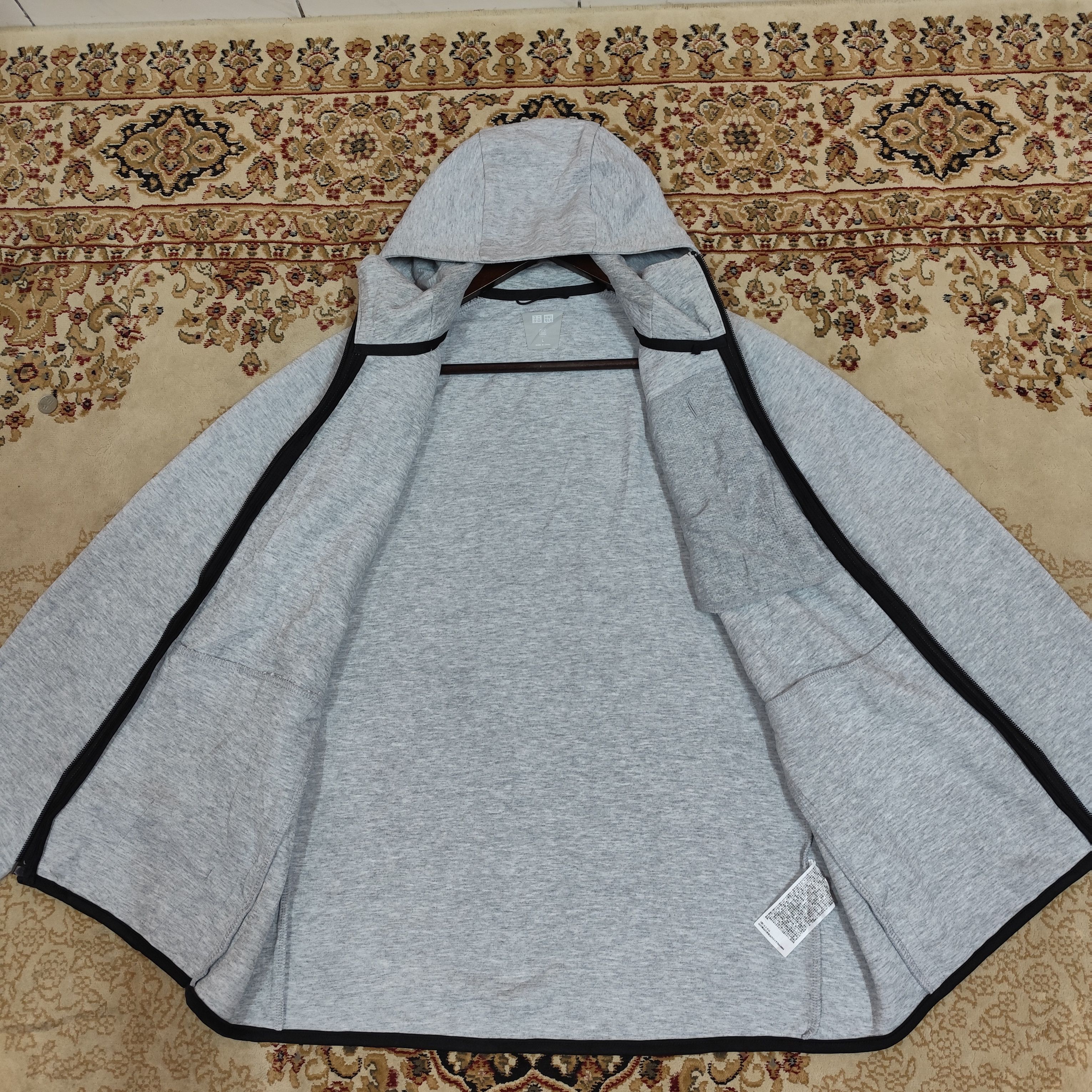 Japanese Brand × Microsoft × Uniqlo MICROSOFT TEAM JAPAN X UNIQLO ZIPPER HOODIE Size US L / EU 52-54 / 3 - 14 Thumbnail