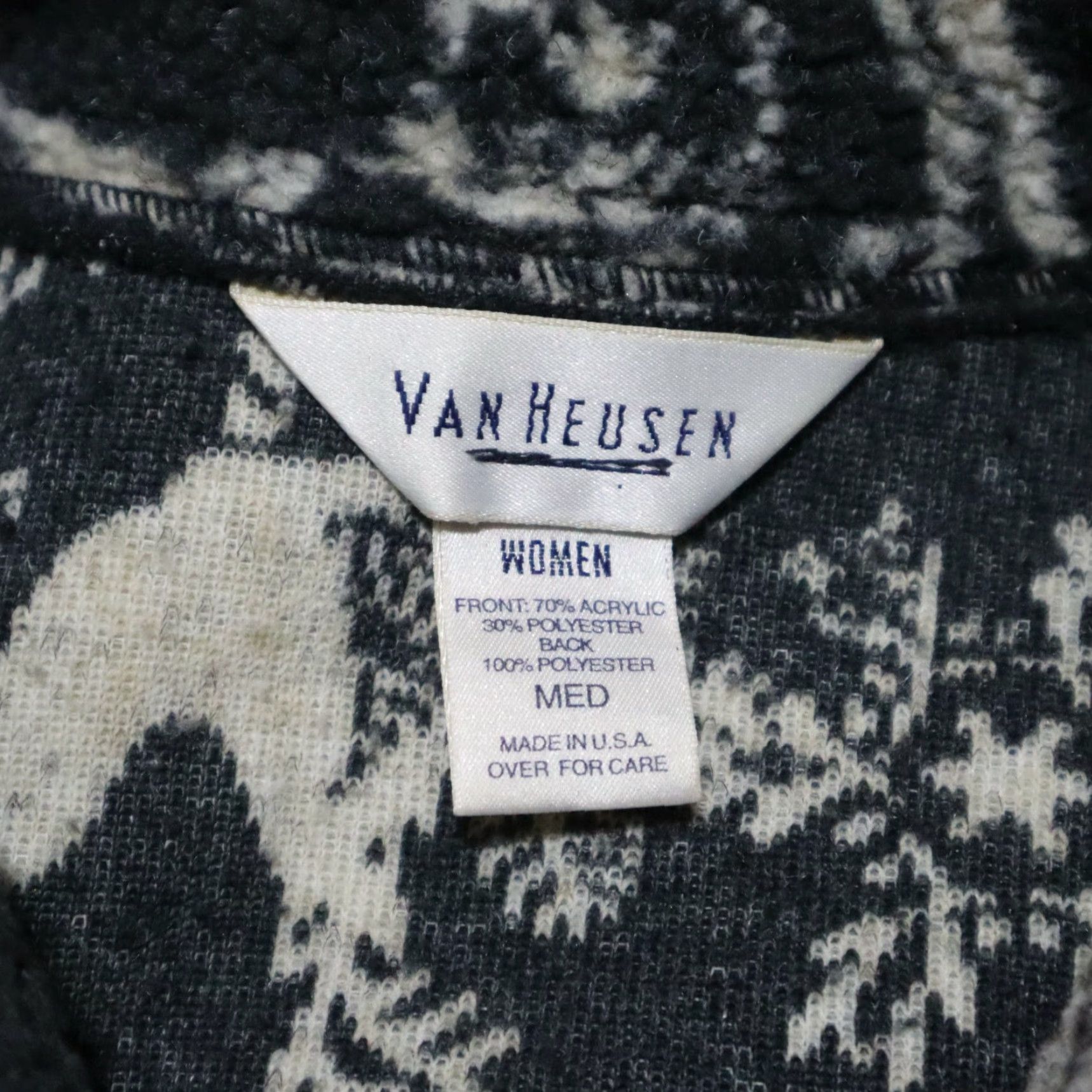Van Heusen Van Heusen Cardigan Sweater Jacket Women Medium White Wool Three Season Pockets 90s Holiday Deer Zip Front Shirt/Jacket Womens Size M / US 6-8 / IT 42-44 - 4 Thumbnail