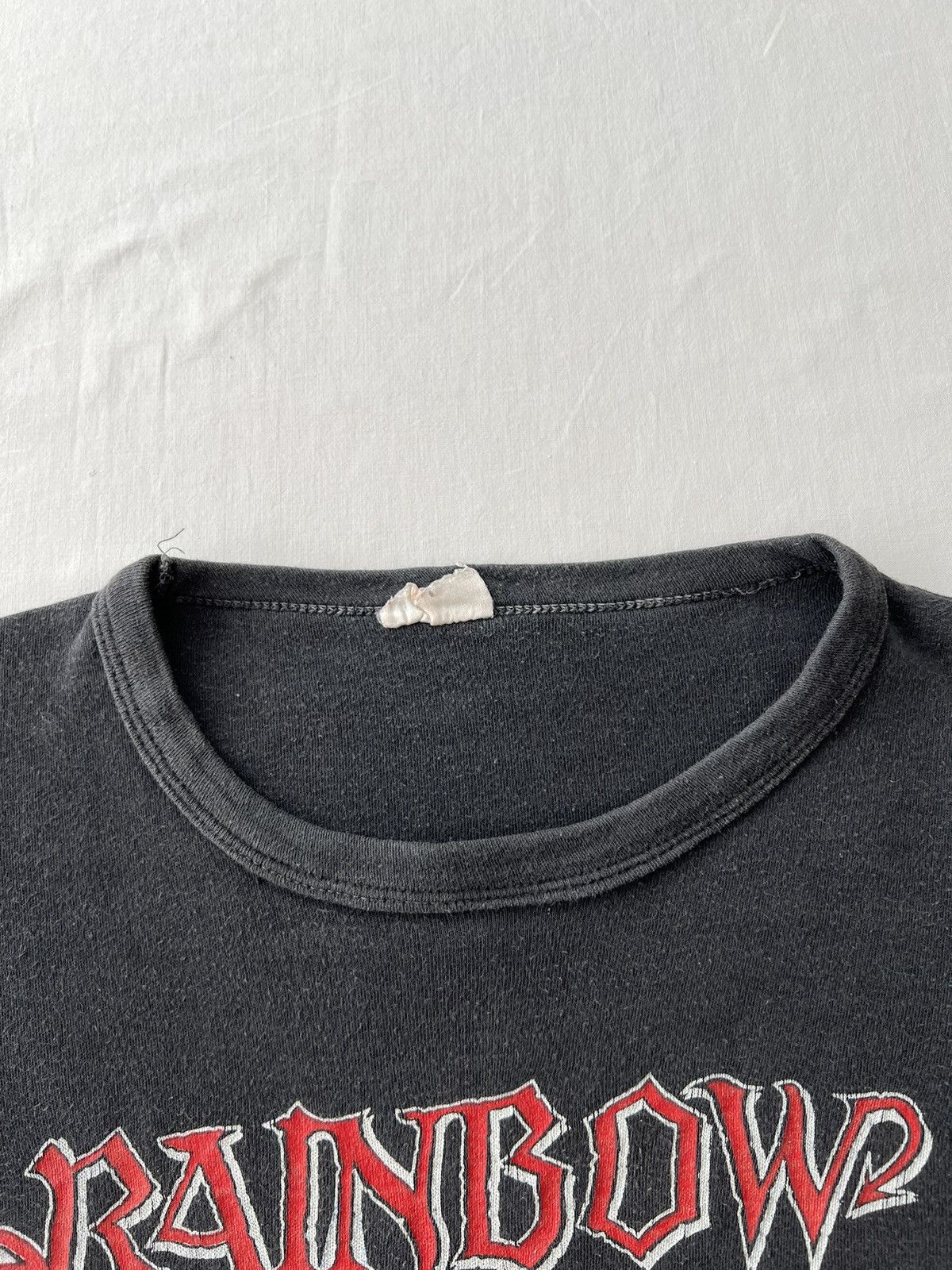 Band Tees Vintage 1980 Monster of Rock Rainbow Judas Priest Scorpions Size US M / EU 48-50 / 2 - 14 Thumbnail