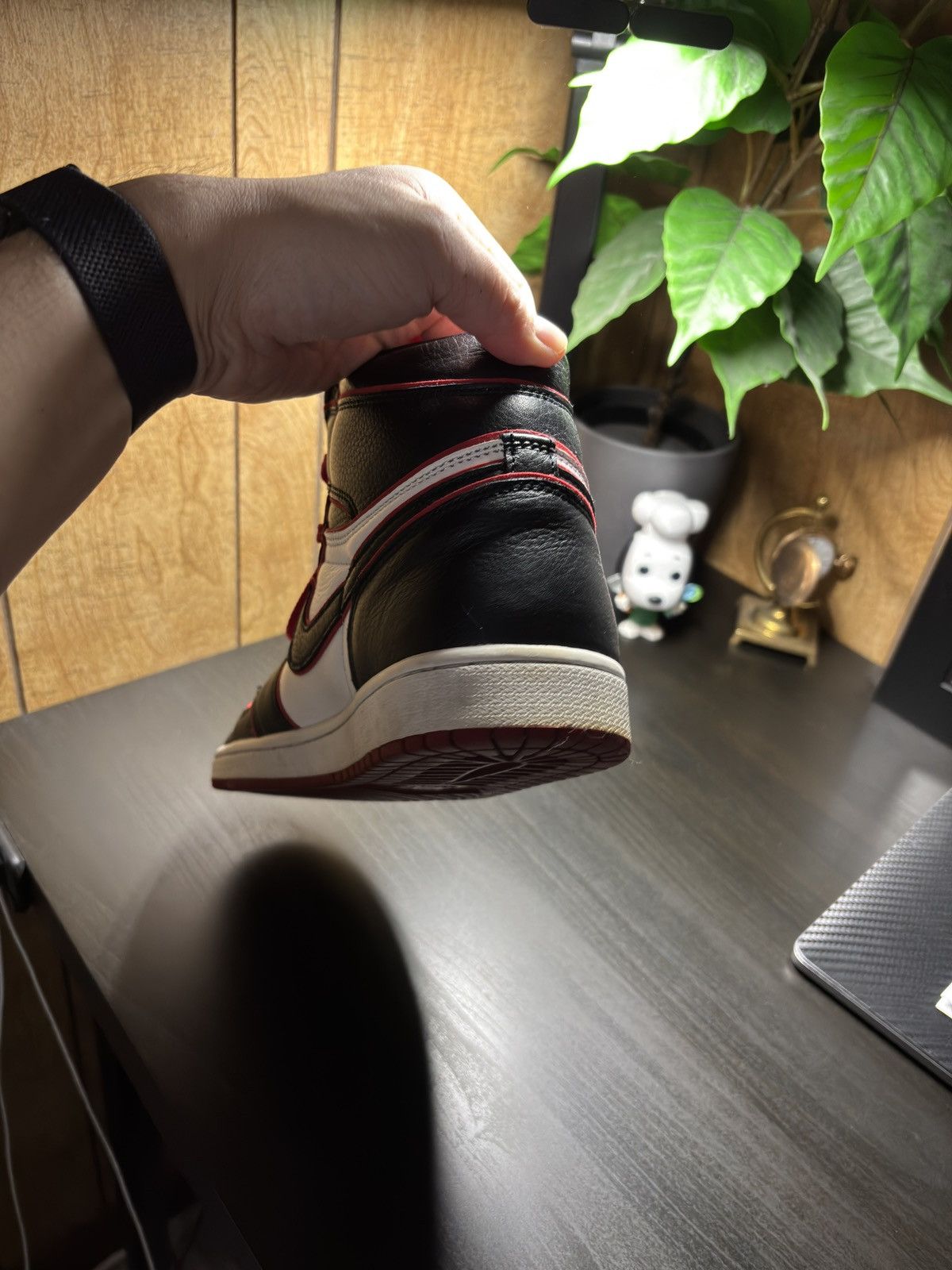 Jordan Brand Air Jordon One Hi Tops Bloodlines Size US 9 / EU 42 - 2 Thumbnail