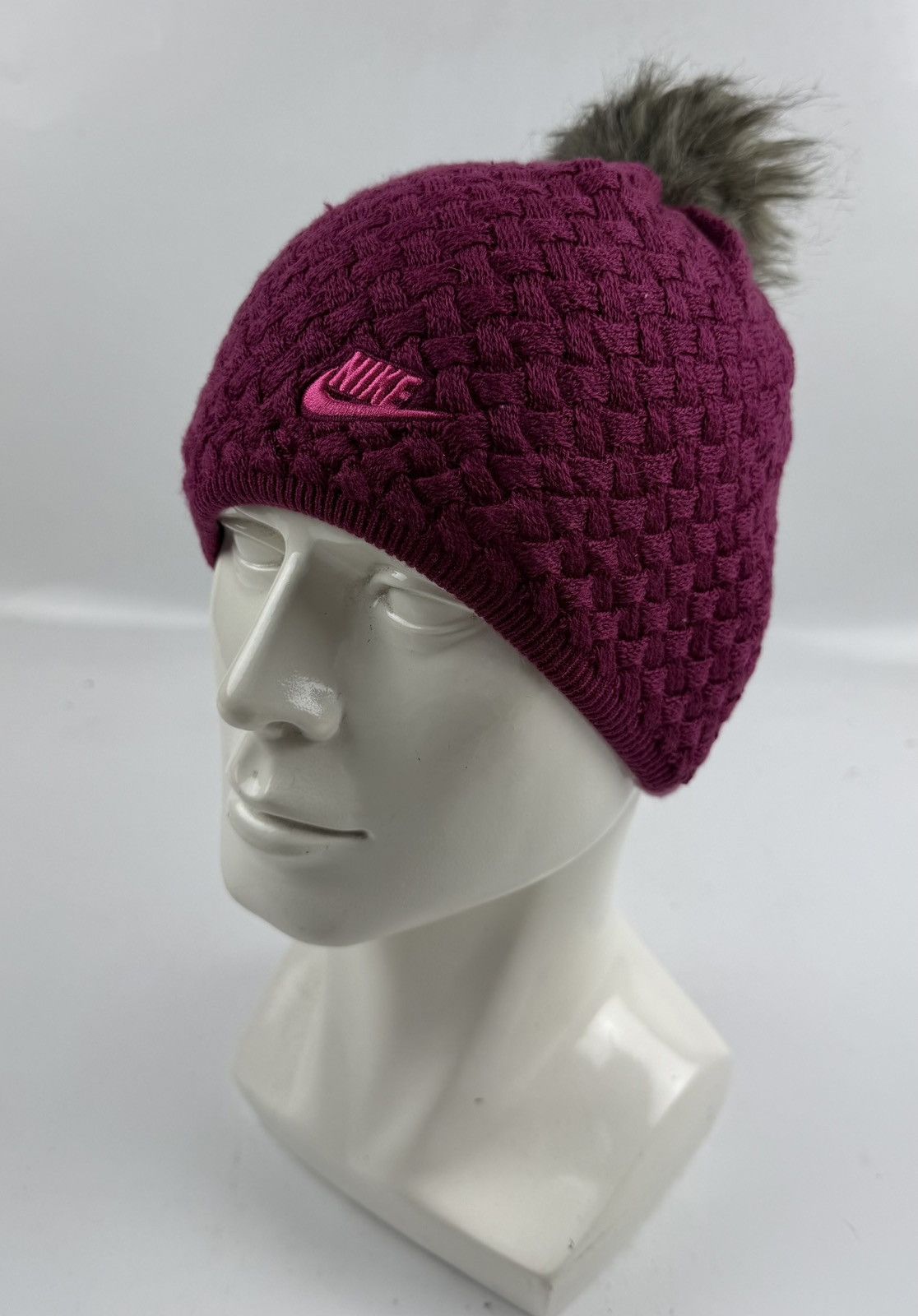 Nike rare design nike beanie hat tc43 Size ONE SIZE - 1 Thumbnail