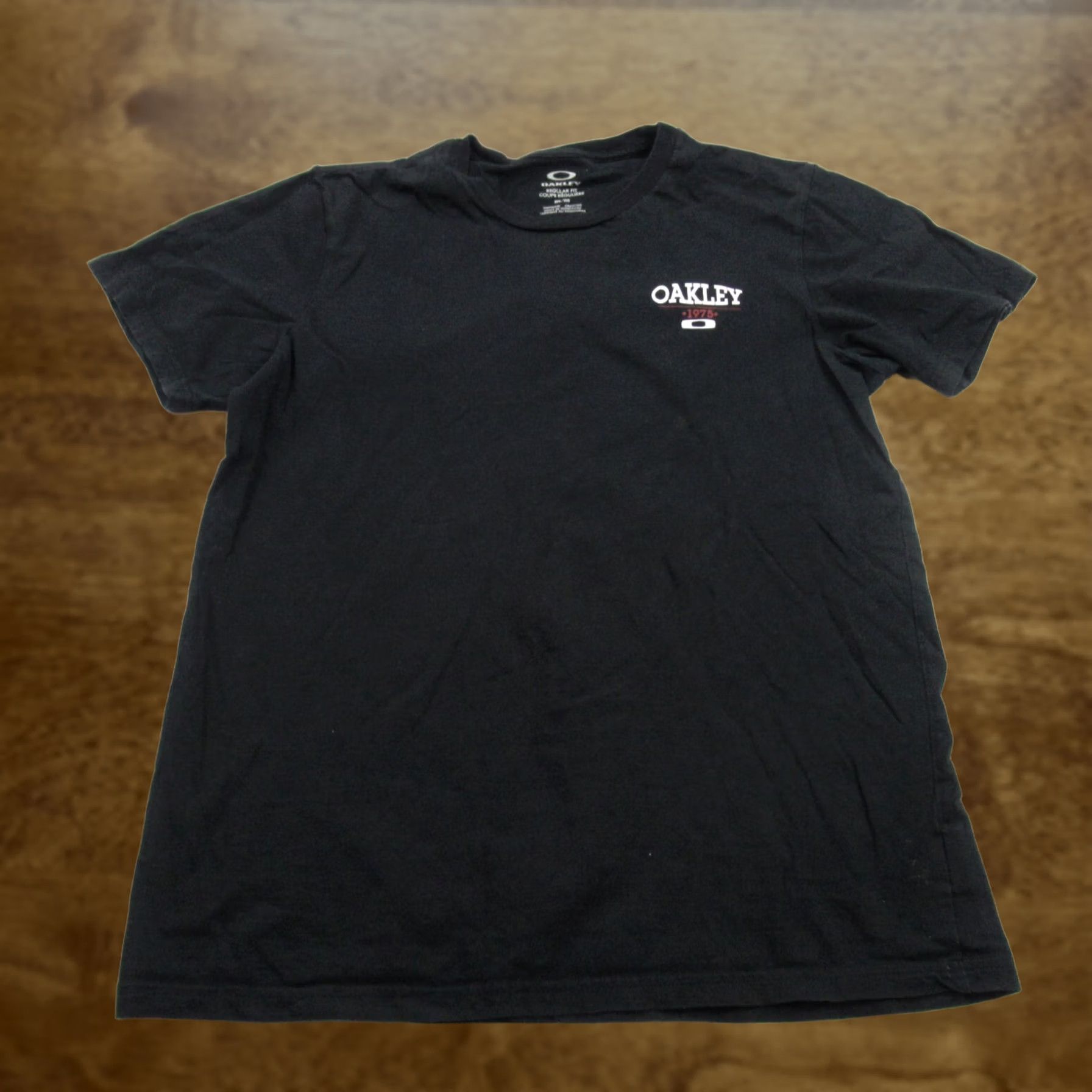 Oakley Oakley Shirt Mens Medium Black Short Sleeve Regular Fit Casual Lightweight Mens Regular Black Oakley Shirt Size US M / EU 48-50 / 2 - 1 Thumbnail