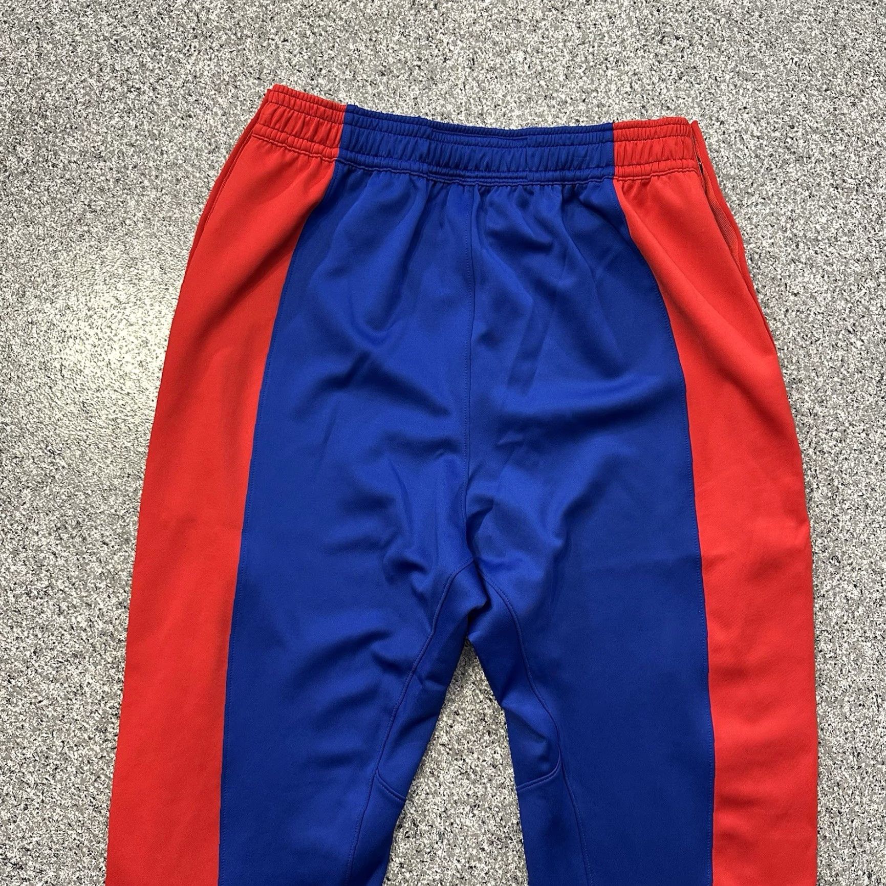 Nike VINTAGE Nike Detroit Pistons Tearaway Pants Shooting Shirt Set PE Mens L NBA Team Issued Size US L / EU 52-54 / 3 - 5 Thumbnail