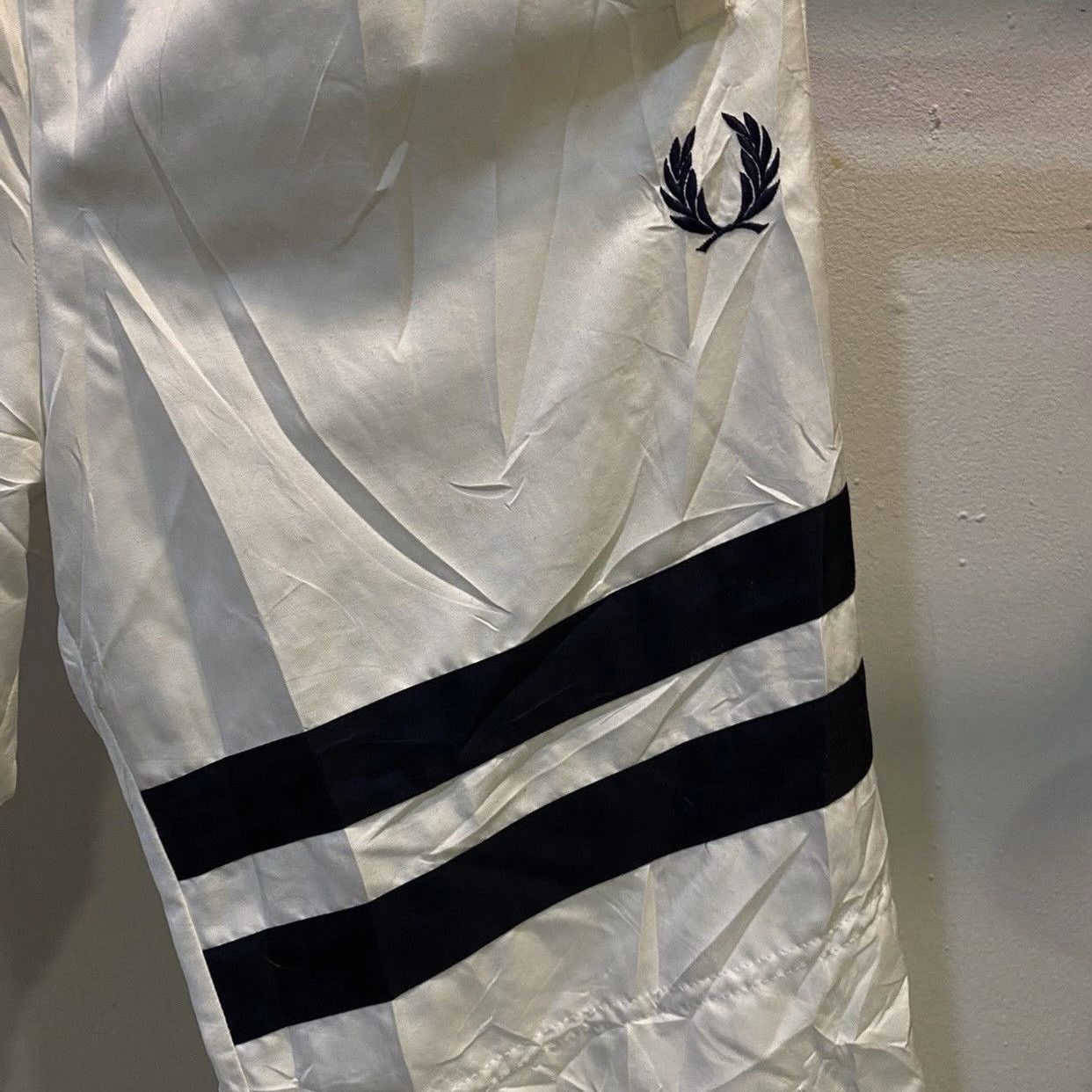 Fred Perry VINTAGE FRED PERRY SWEATPANTS MADE IN JAPAN Size US 28 / EU 44 - 3 Thumbnail