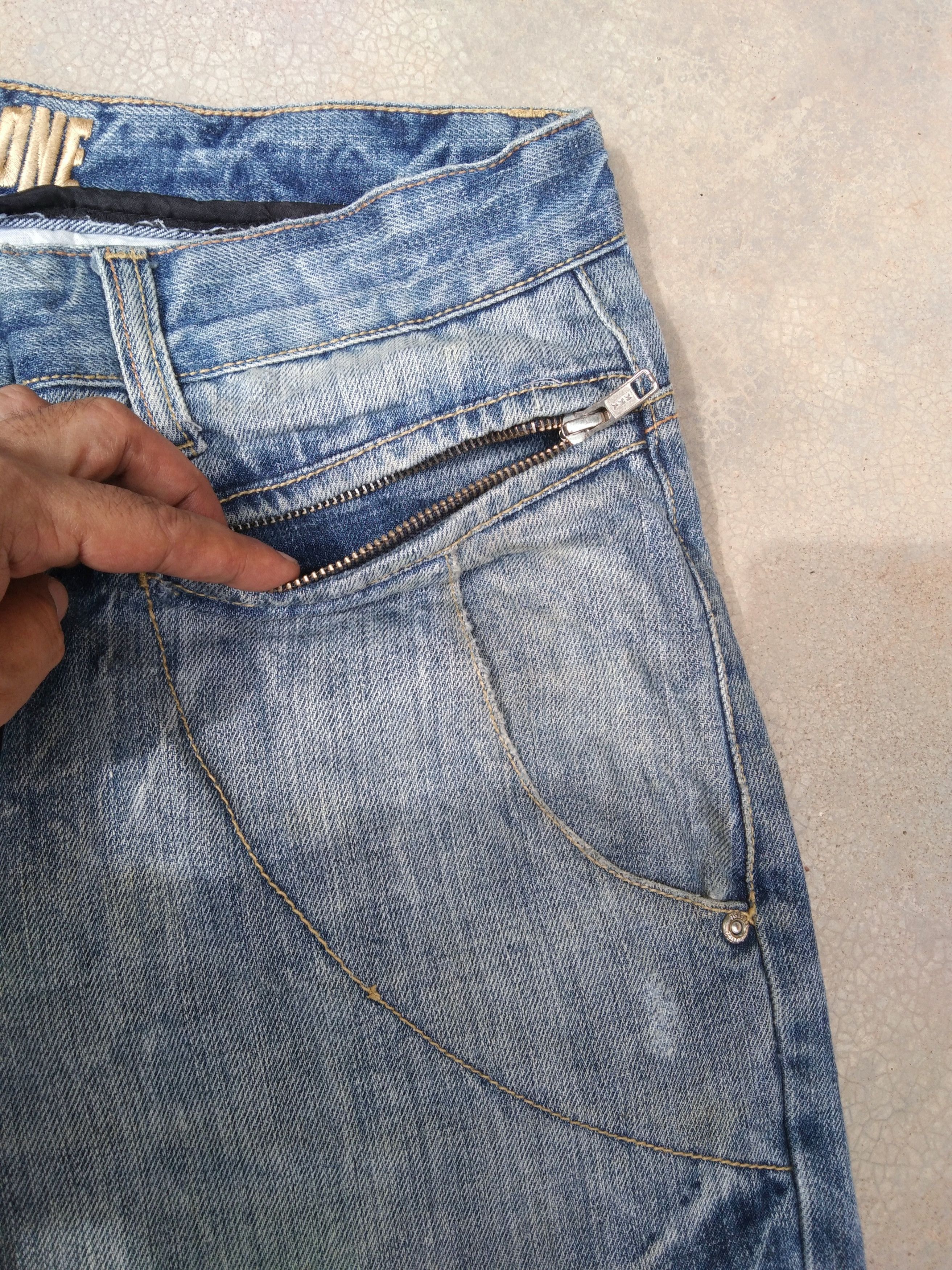 Jean Vintage Retro Punk Fishbone Straight Leg Distressed Jeans Size US 34 / EU 50 - 5 Thumbnail