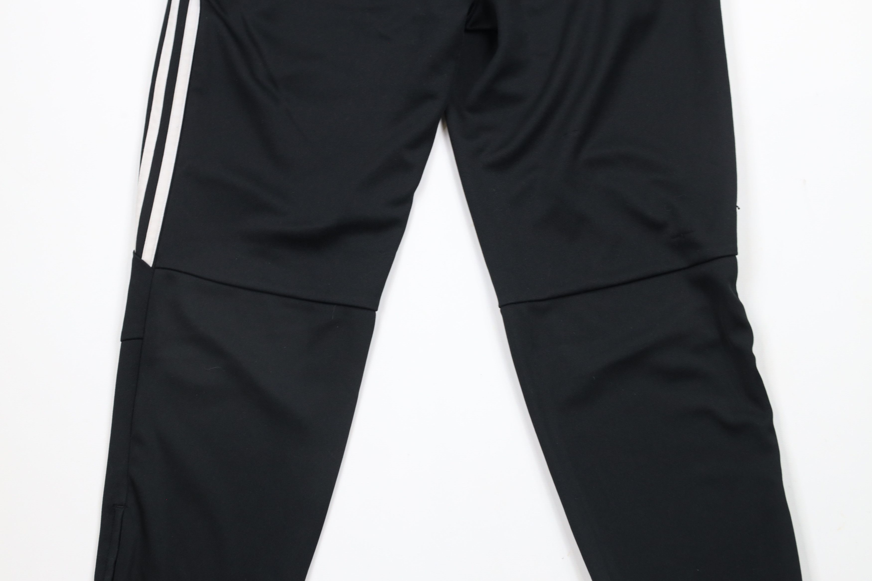Adidas × Vintage Vintage Adidas Tapered Leg Soccer Warm Up Pants Black Size US 34 / EU 50 - 11 Thumbnail