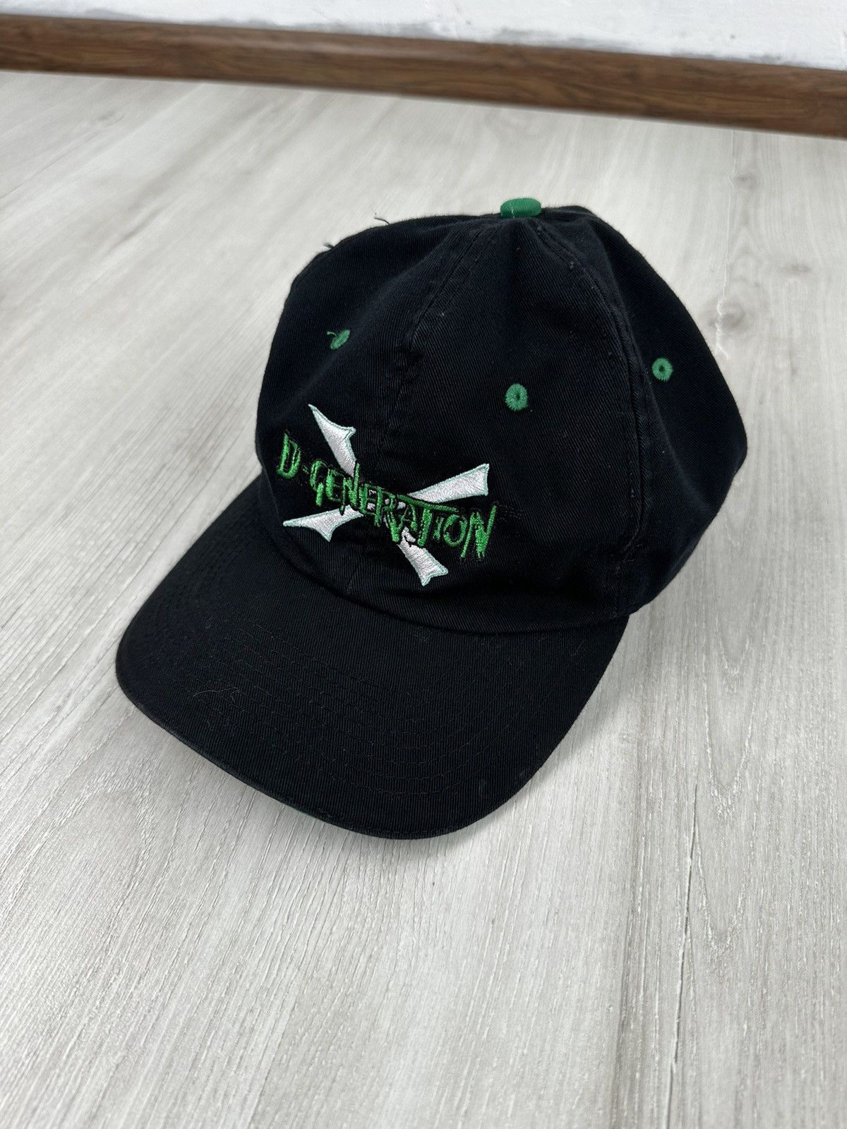 Vintage × WWE Vintage 2000 D-Generation Cap WWE Wrestling Size ONE SIZE - 1 Thumbnail